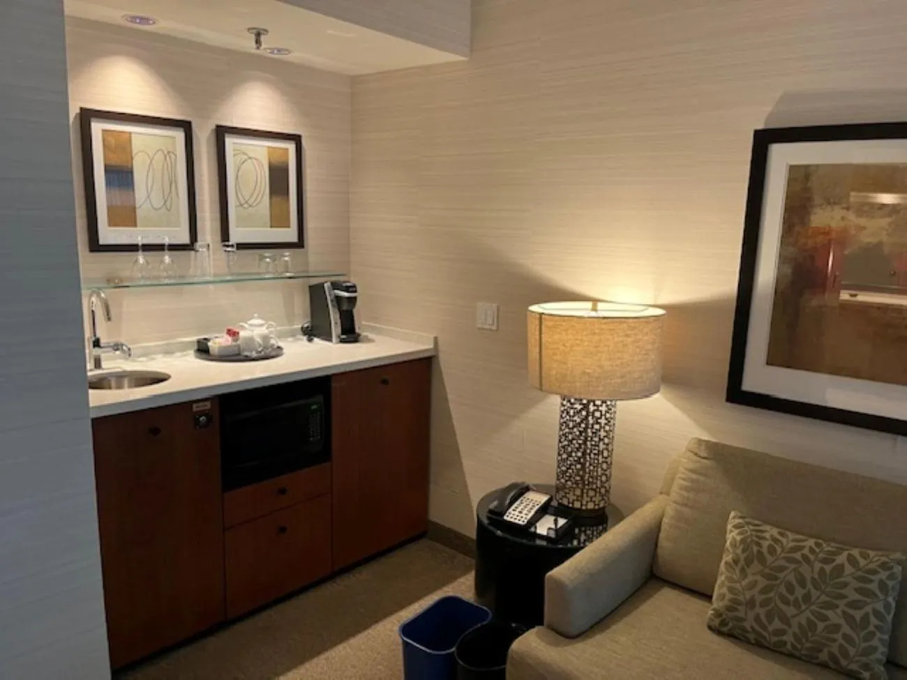 Kitchen or kitchenette in Cambridge Suites Toronto