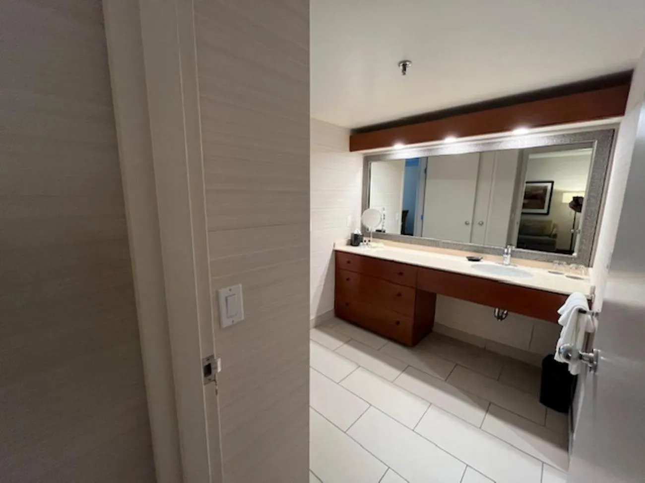 Bathroom in Cambridge Suites Toronto