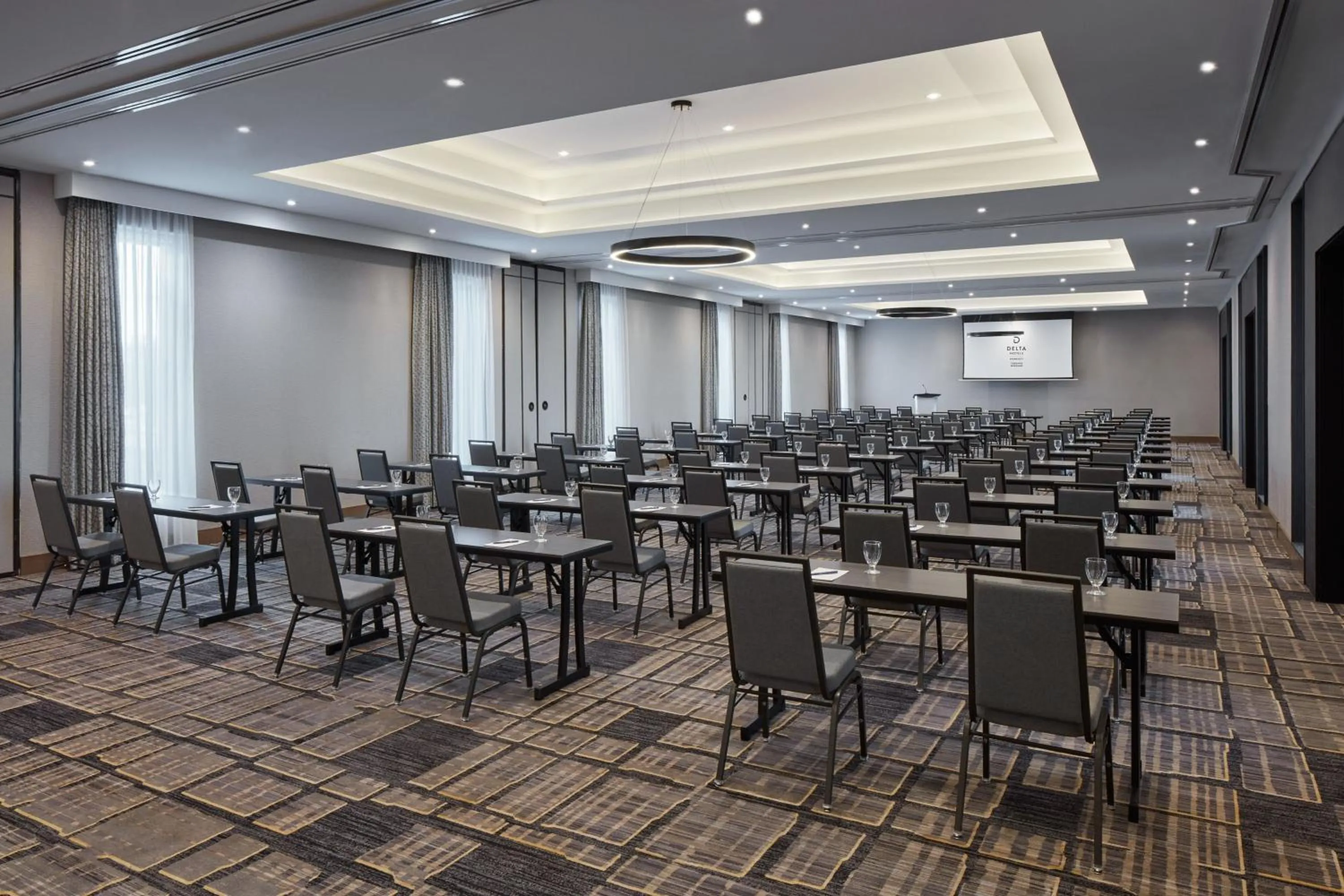 Meeting/conference room in Delta Hotels by Marriott Toronto Markham