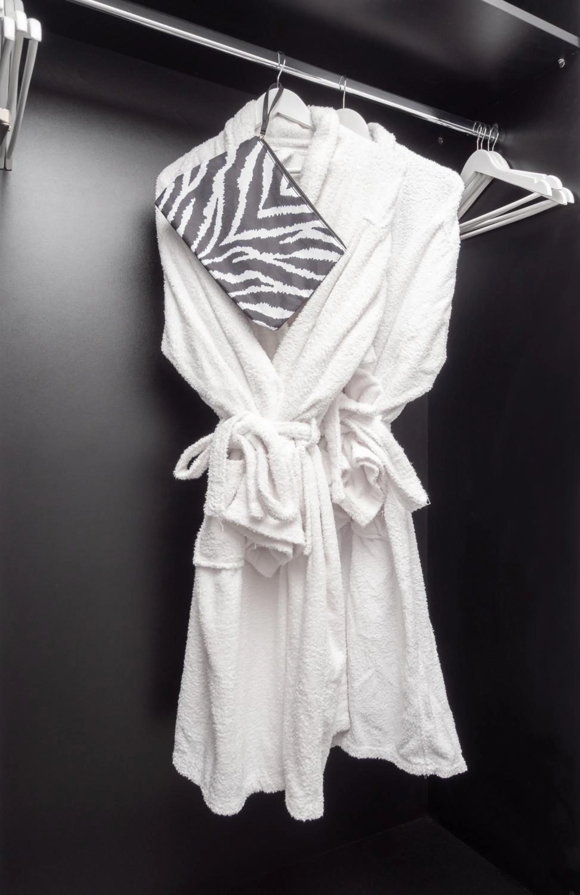 wardrobe in Kalypso Suites Hotel - Adults Only