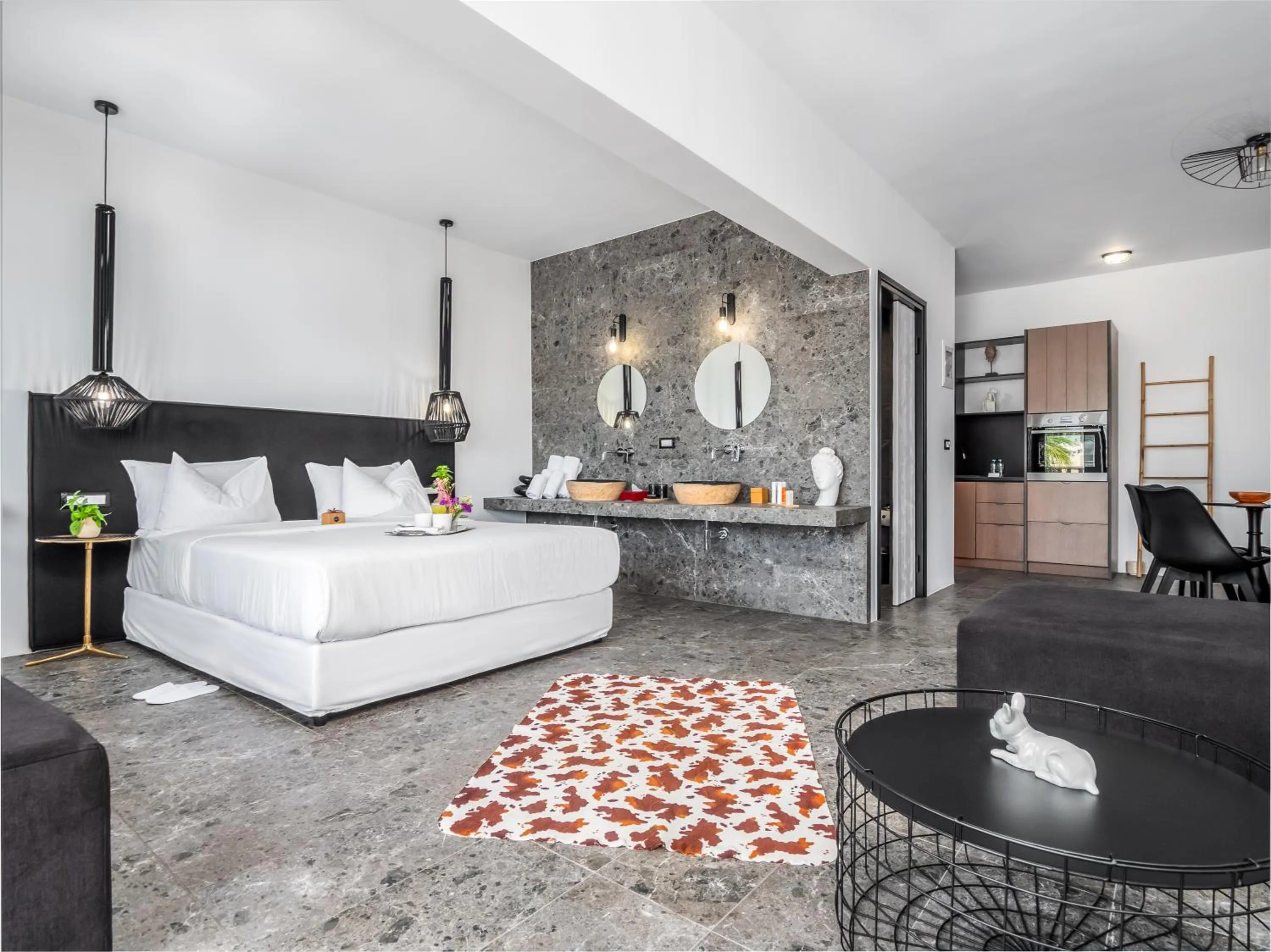 Bed in Kalypso Suites Hotel - Adults Only