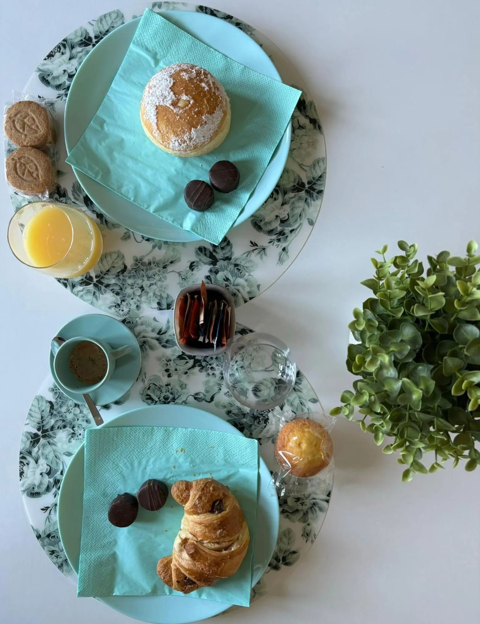 Food in Villa Enza B&B