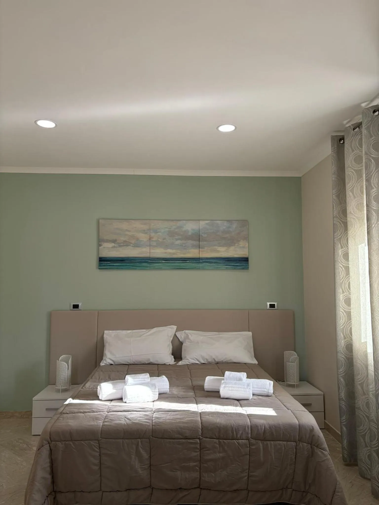 Bedroom, Bed in Villa Enza B&B