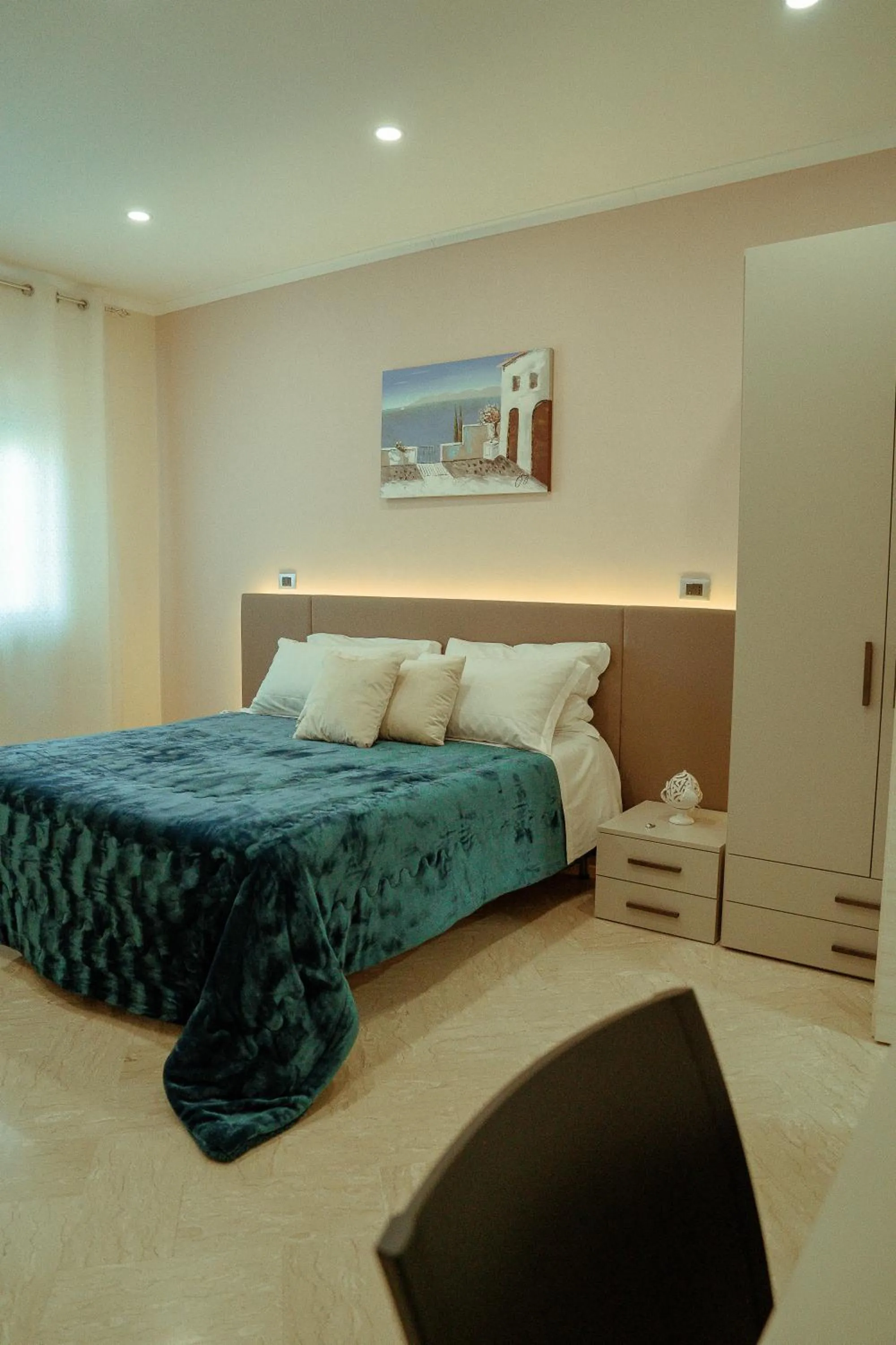 Bed in Villa Enza B&B