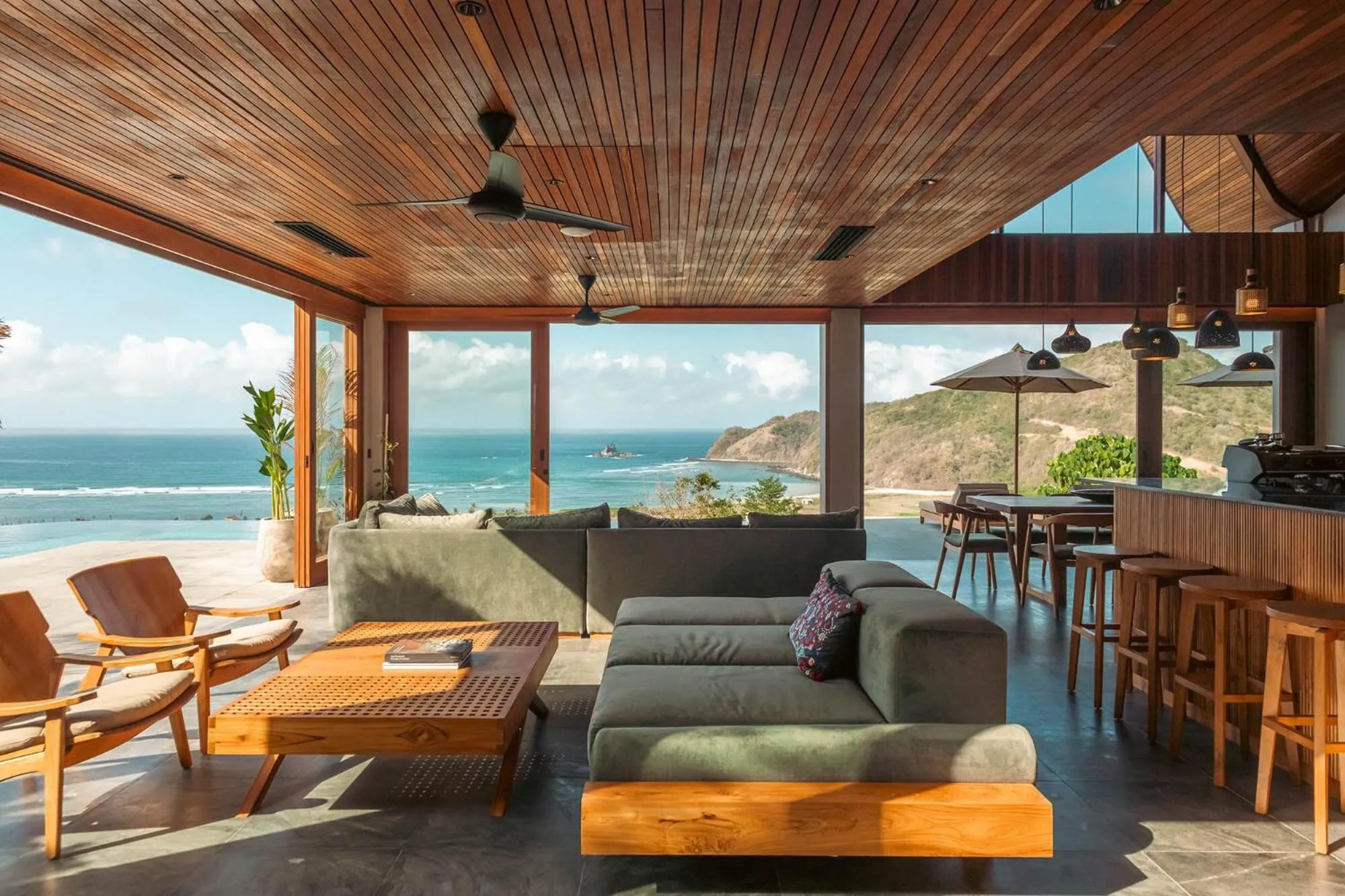 Living room in Tampah Hills