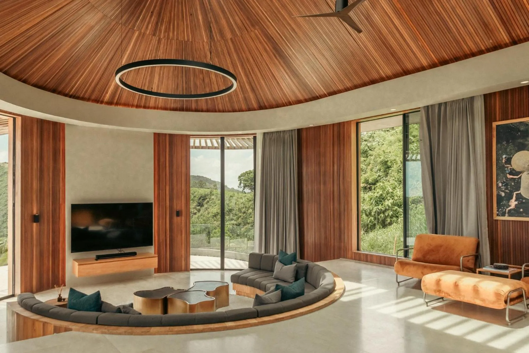 TV and multimedia in Tampah Hills