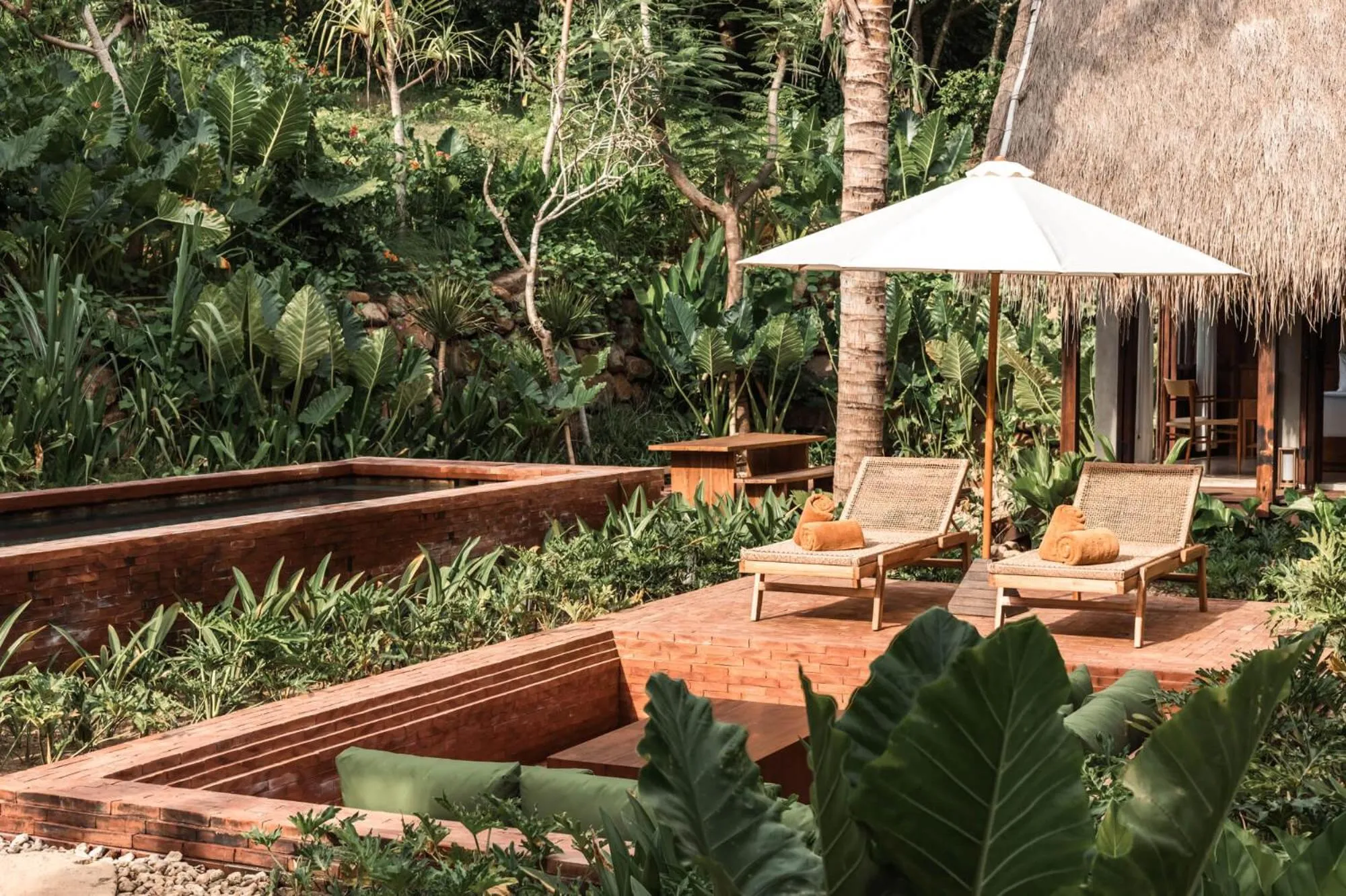 Swimming pool in Tampah Hills