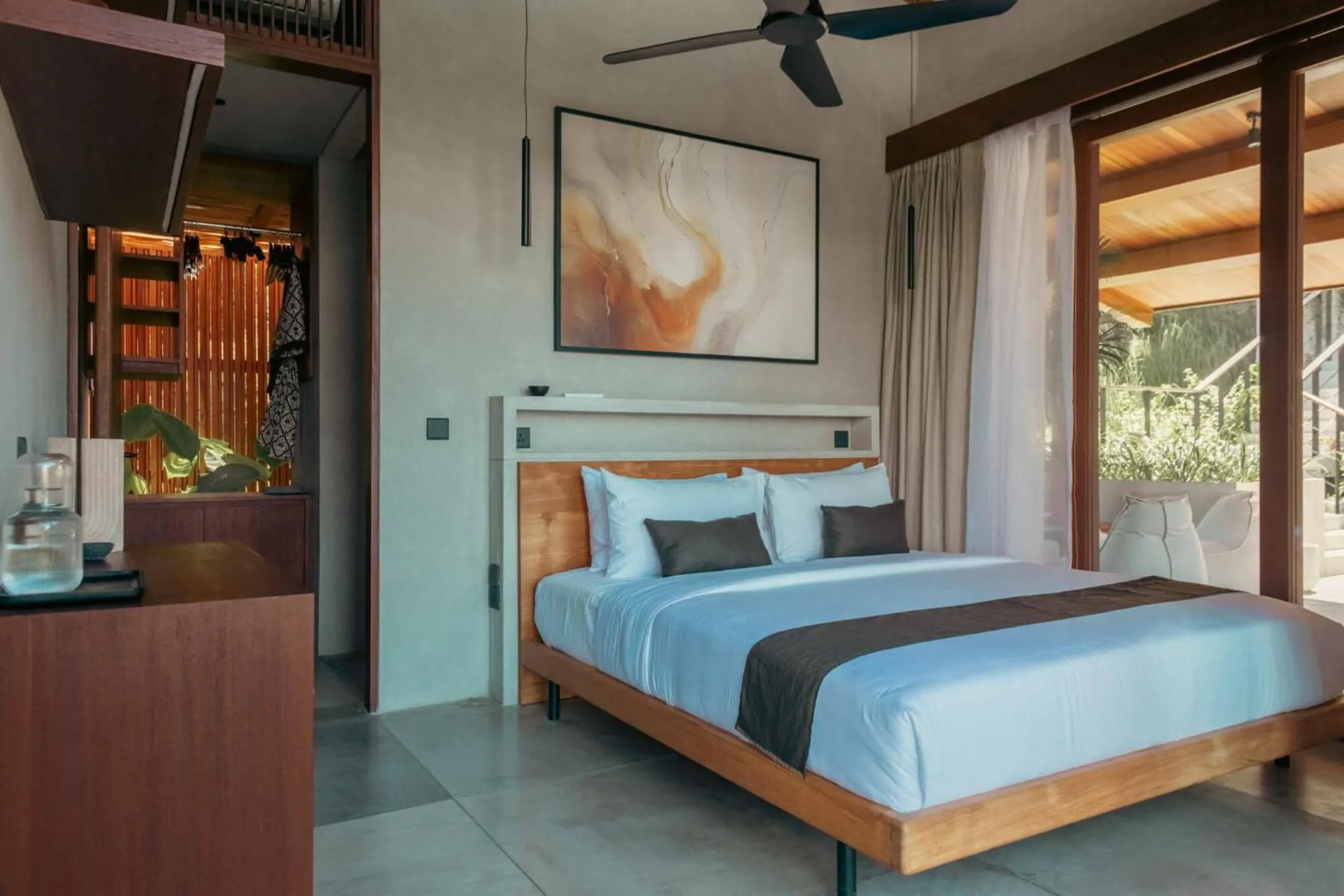 Bedroom, Bed in Tampah Hills