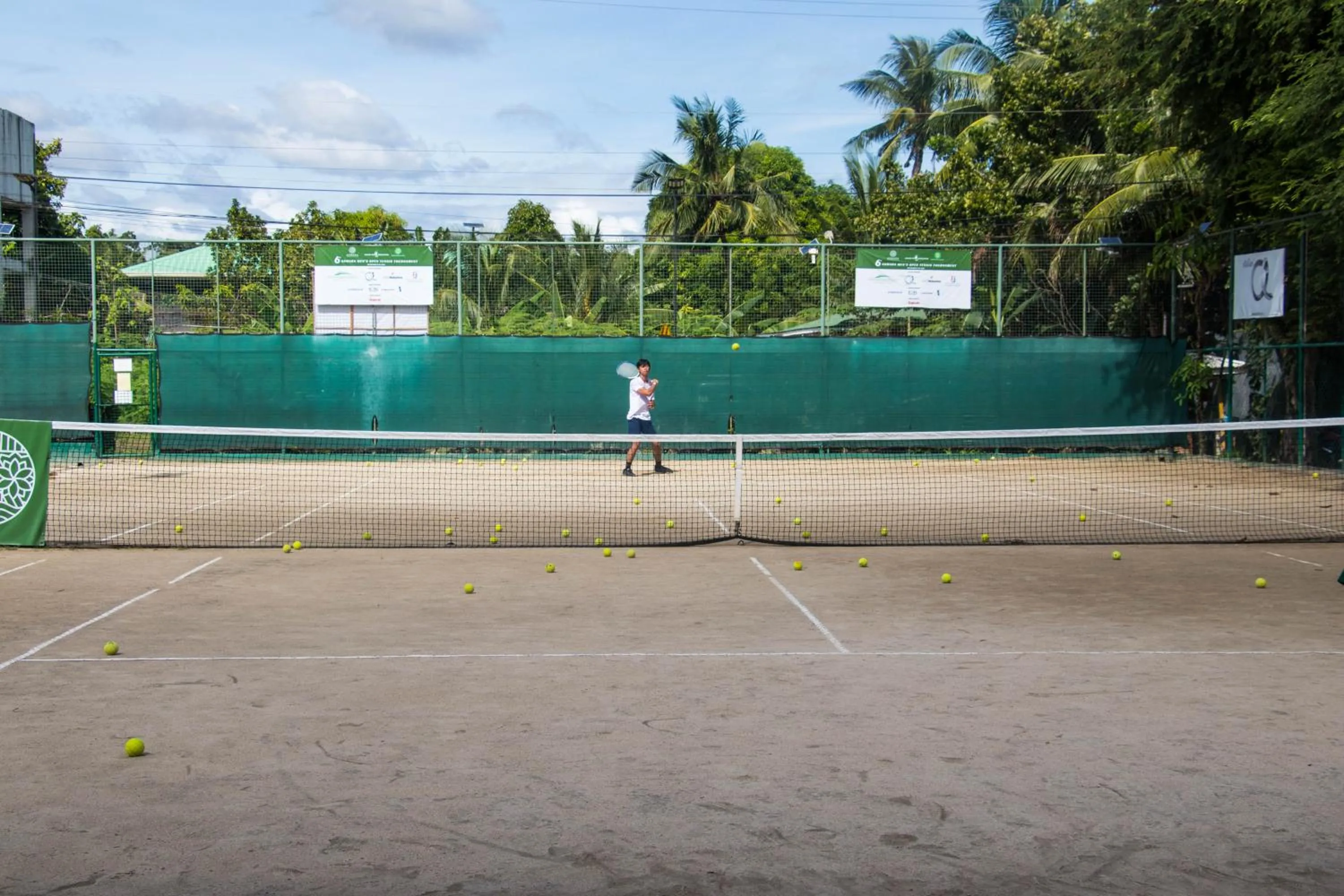 Tennis court in Asmara Urban Resort & Lifestyle Village Powered by ASTON