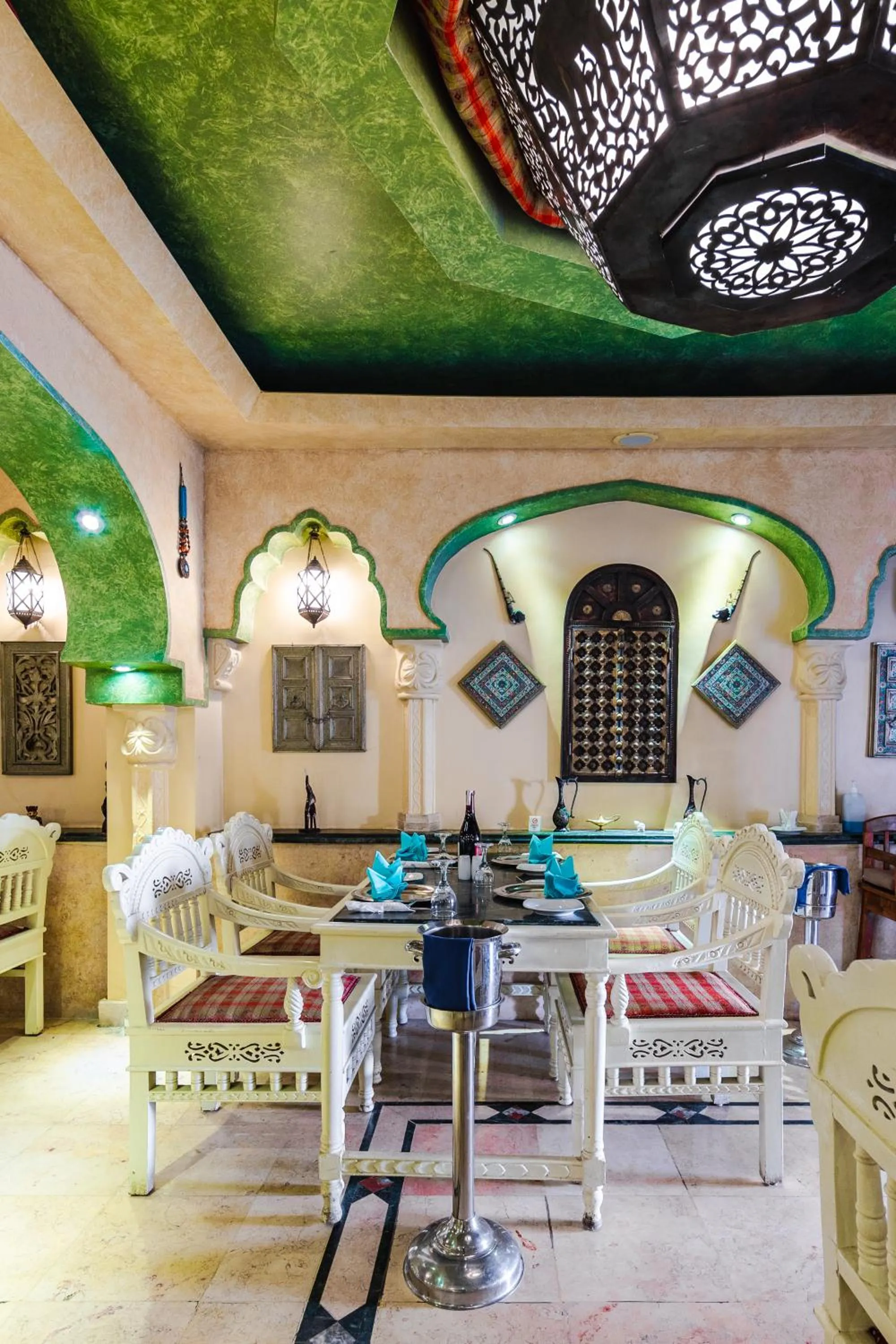 Restaurant/Places to Eat in The Grand Hotel, Hurghada