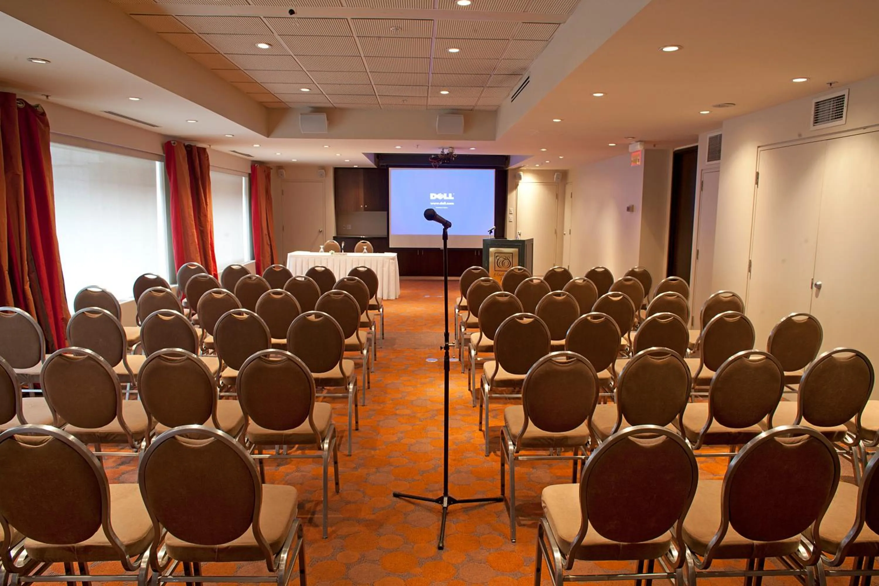 Business facilities in Hôtel Le Cantlie Suites