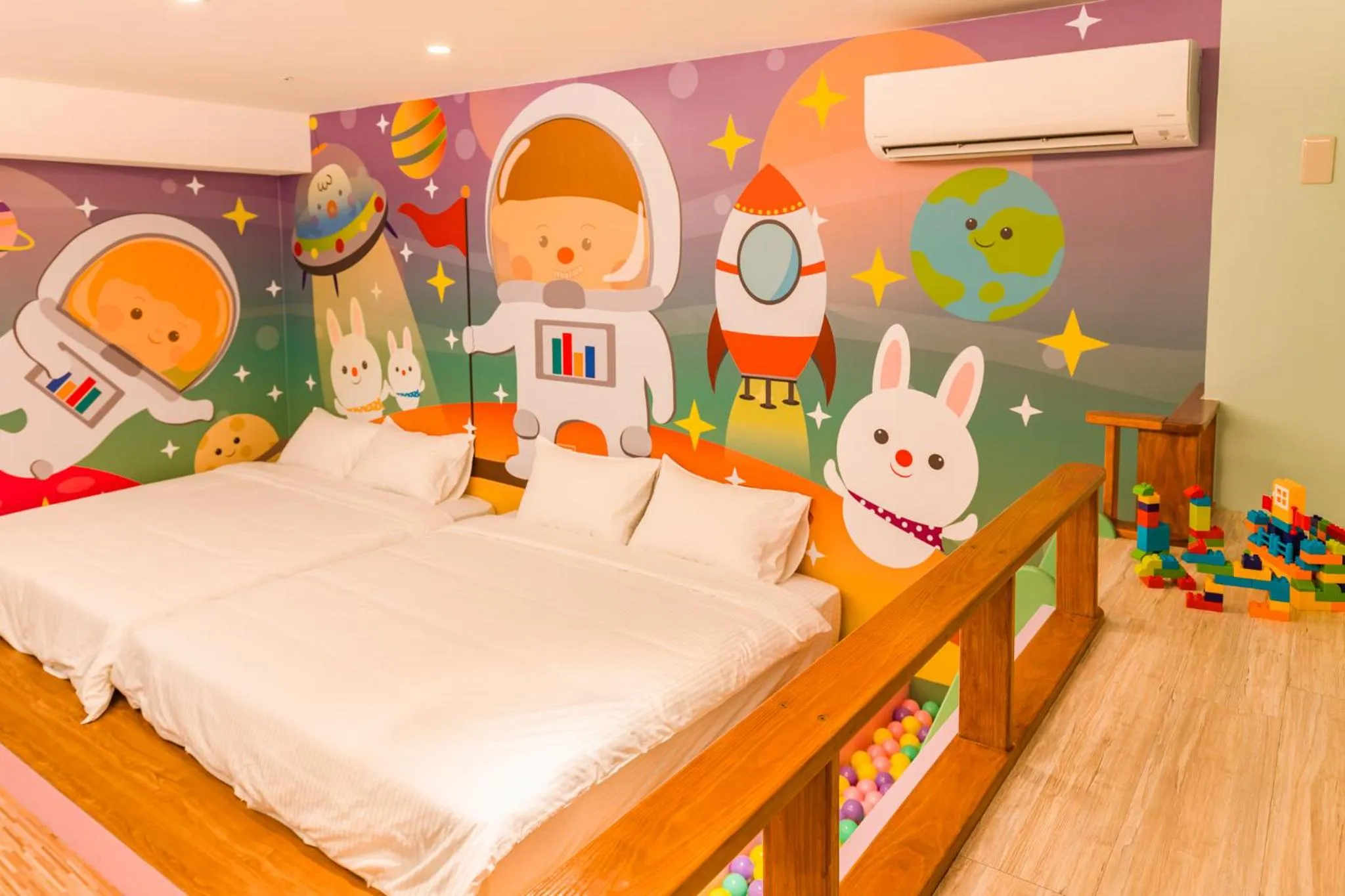 Photo of the whole room, Bed in 閣樂親子旅宿Kids Fun Hotel