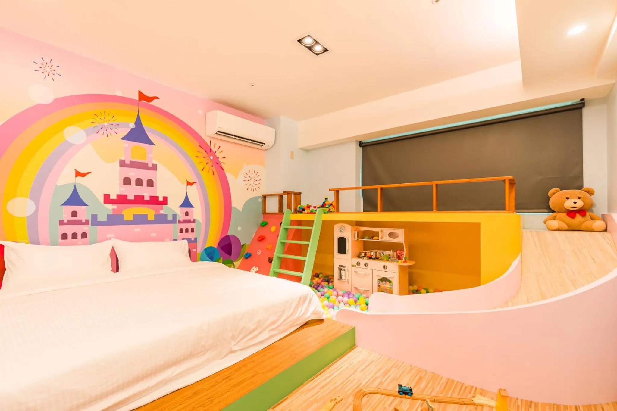 Photo of the whole room, Bed in 閣樂親子旅宿Kids Fun Hotel