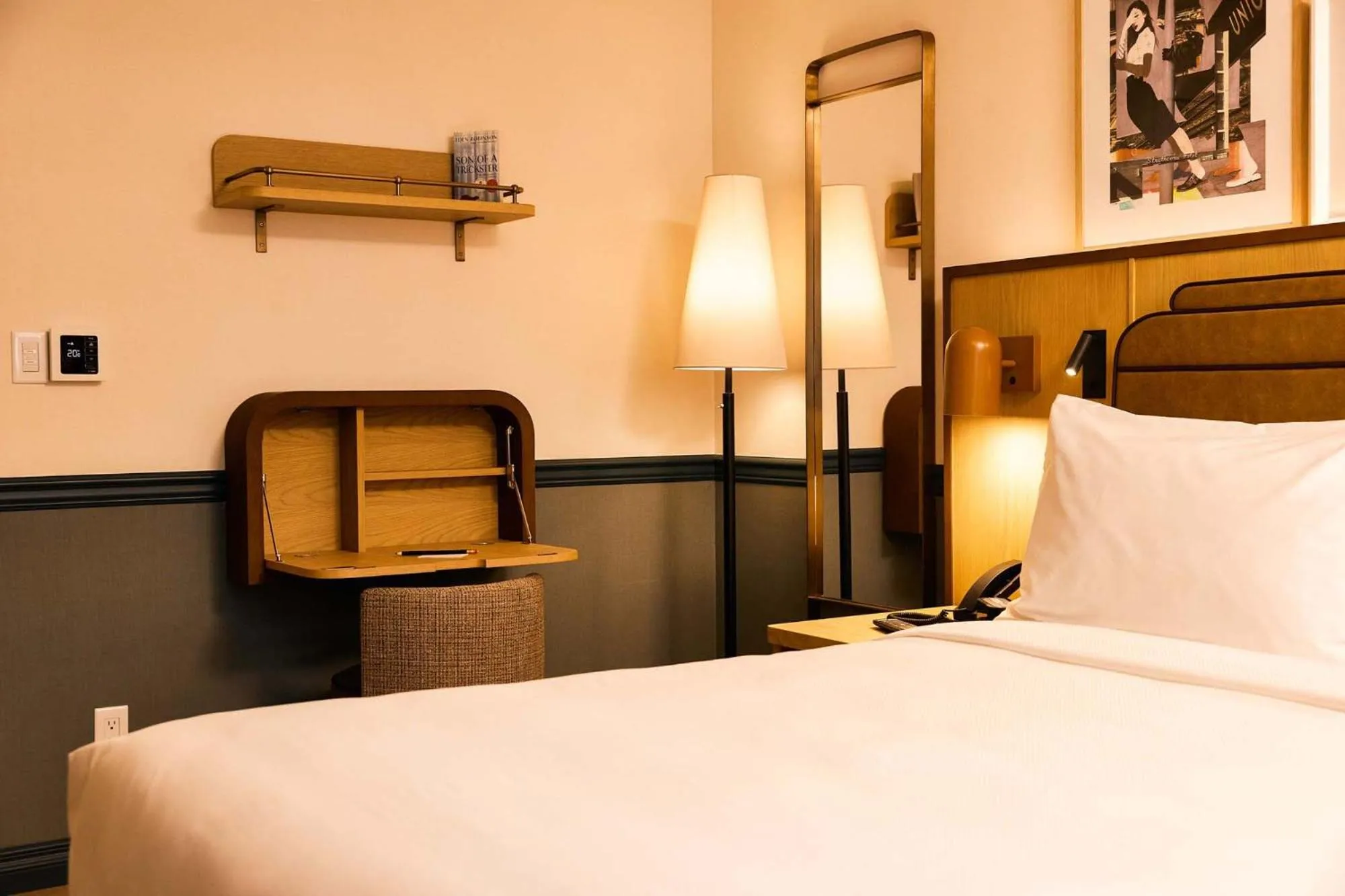 Bedroom, Bed in Union Hotel