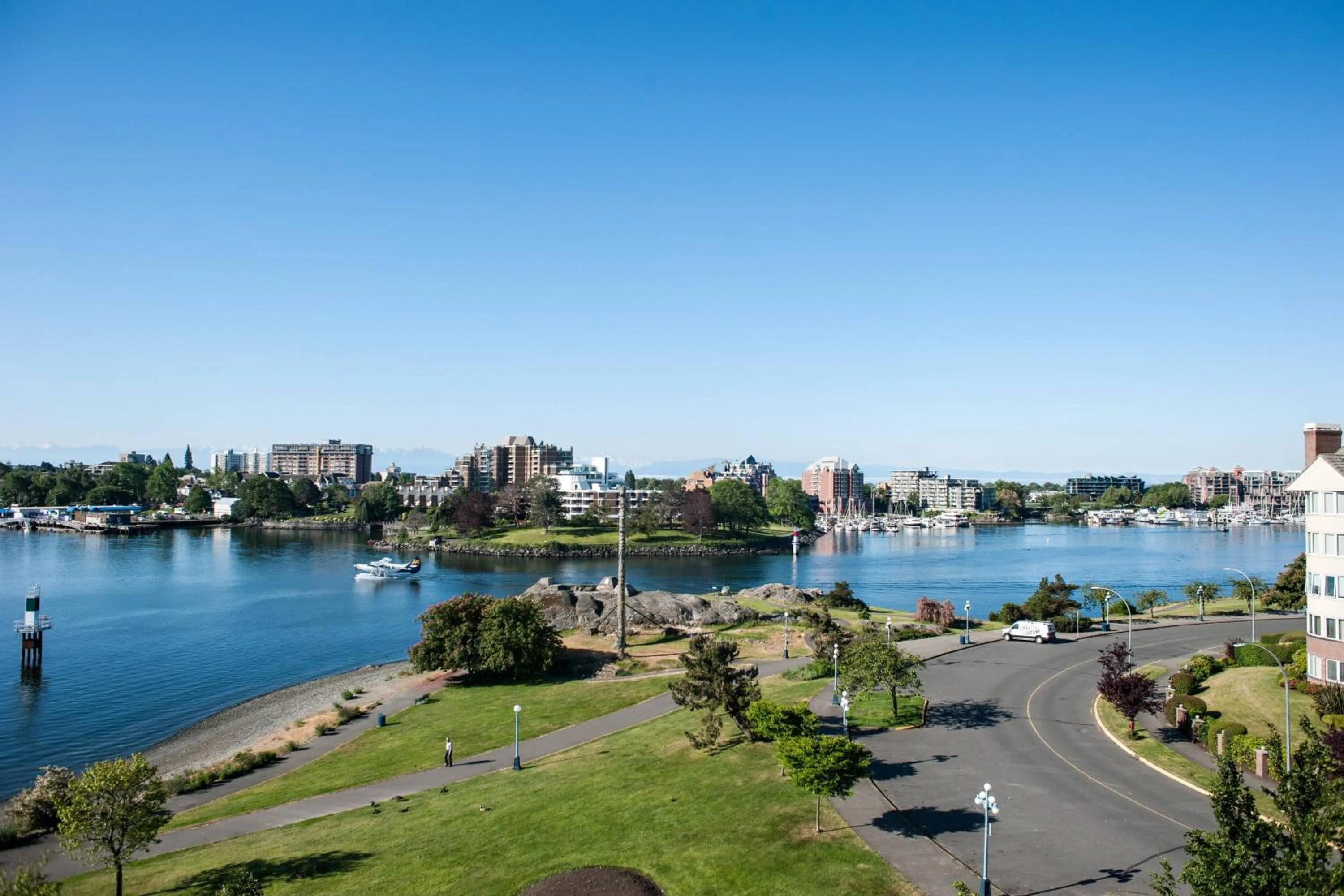 Photo of the whole room in Delta Hotels by Marriott Victoria Ocean Pointe Resort