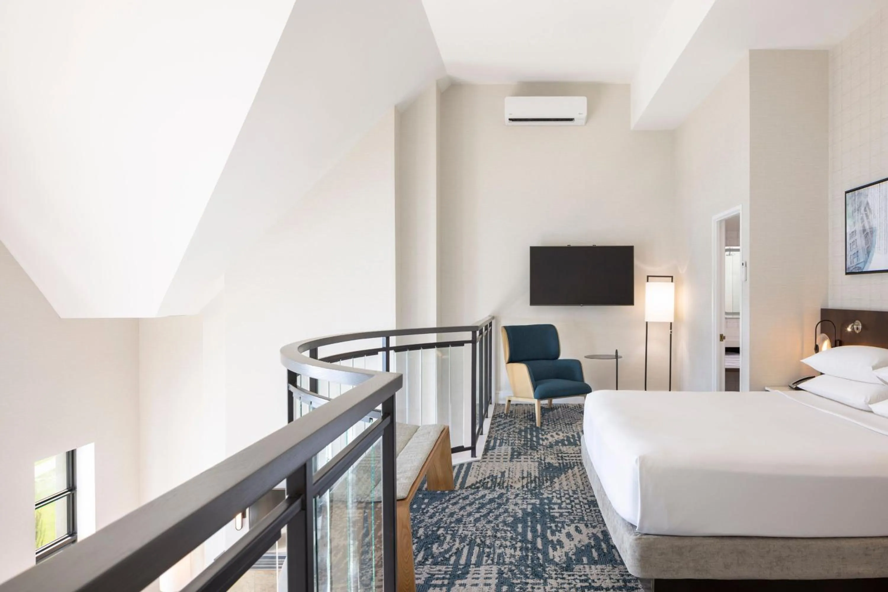 Bedroom, Bed in Delta Hotels by Marriott Victoria Ocean Pointe Resort