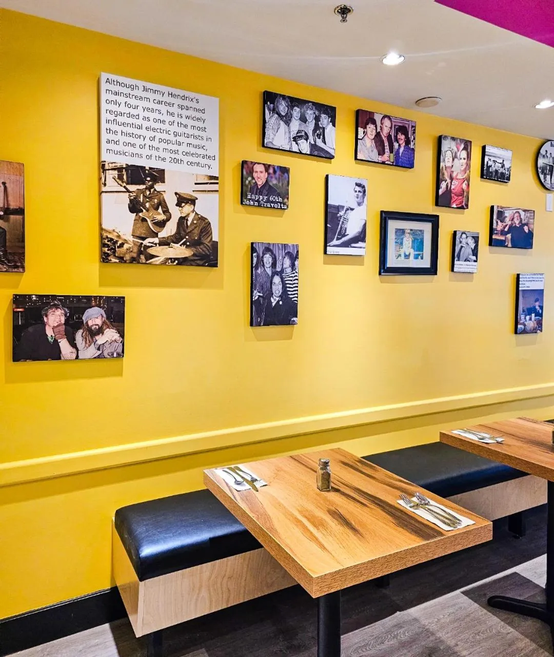 Restaurant/places to eat in The Vic, an Ascend Collection Hotel