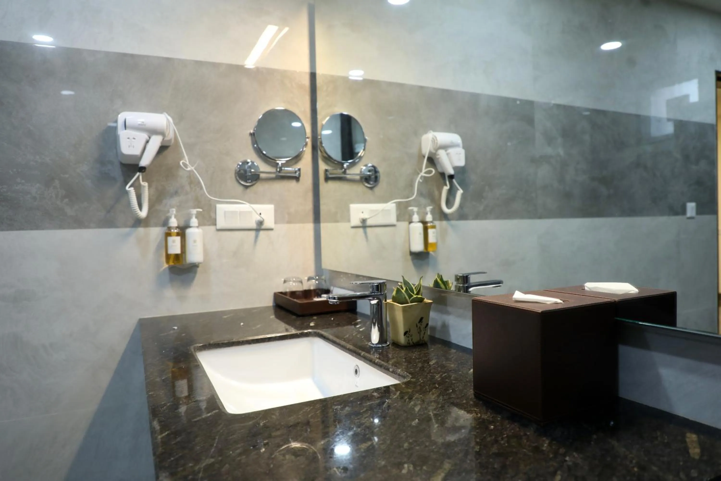 Bathroom in Playotel Premier Guna