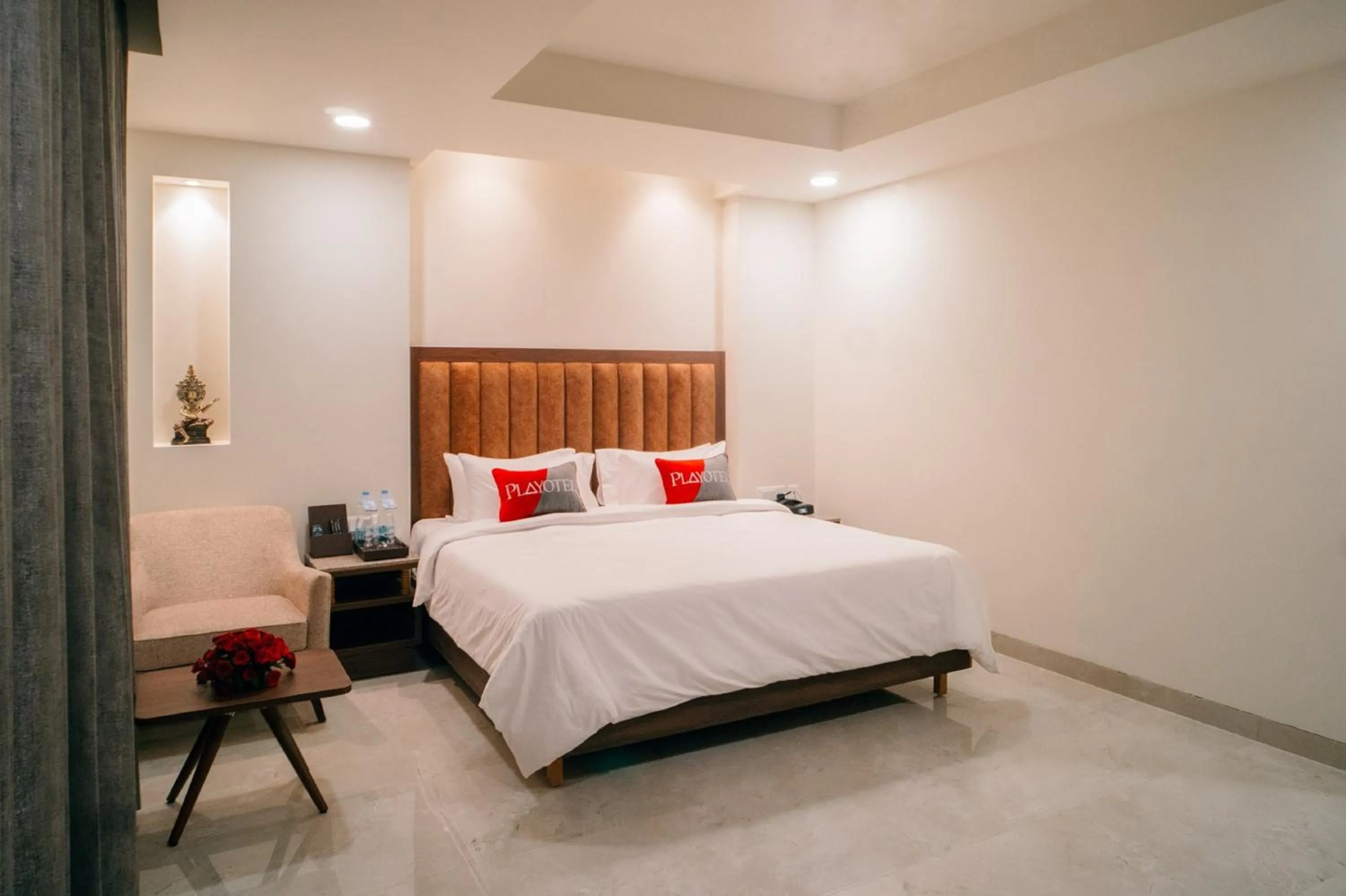 Bed in Playotel Premier Guna