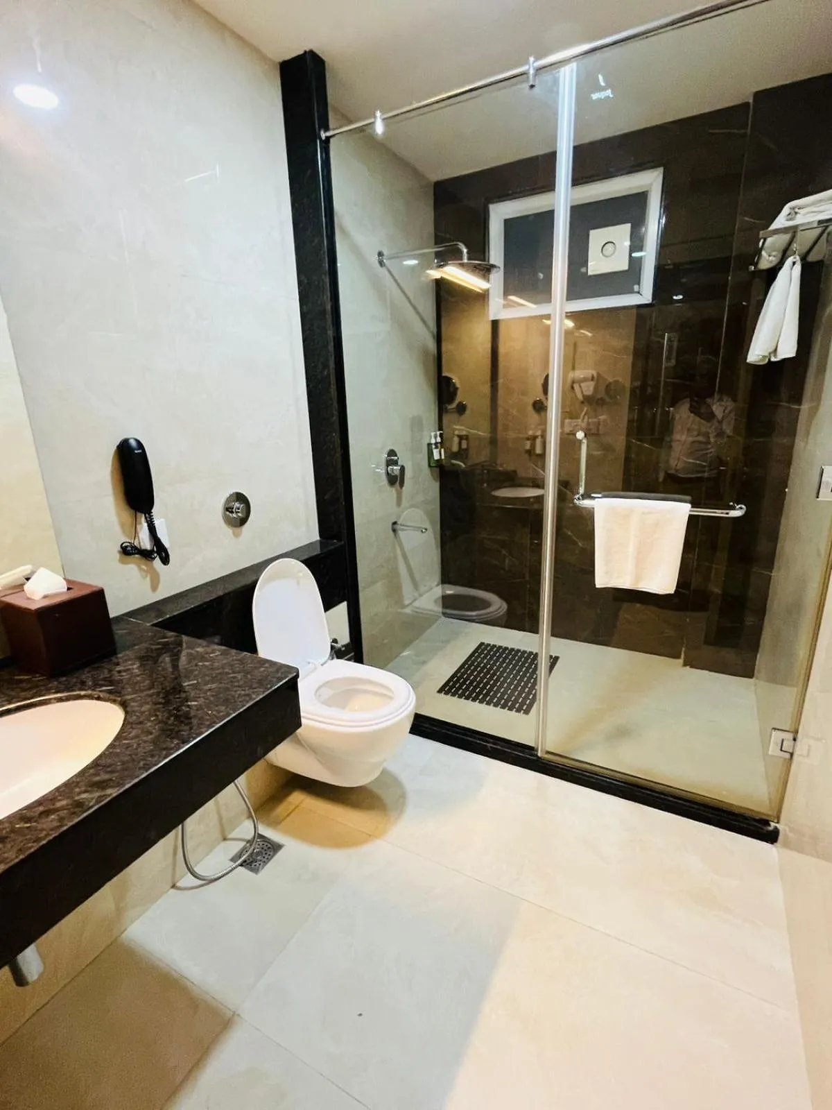 Bathroom in Playotel Premier Guna