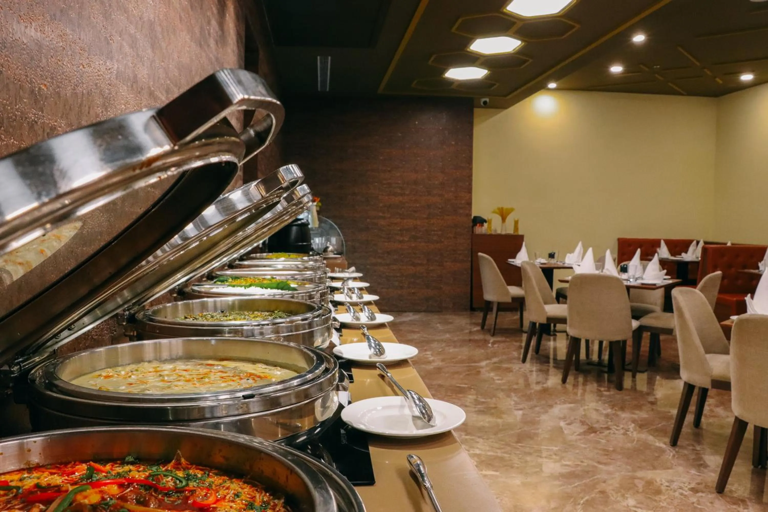 Dinner in Playotel Premier Guna