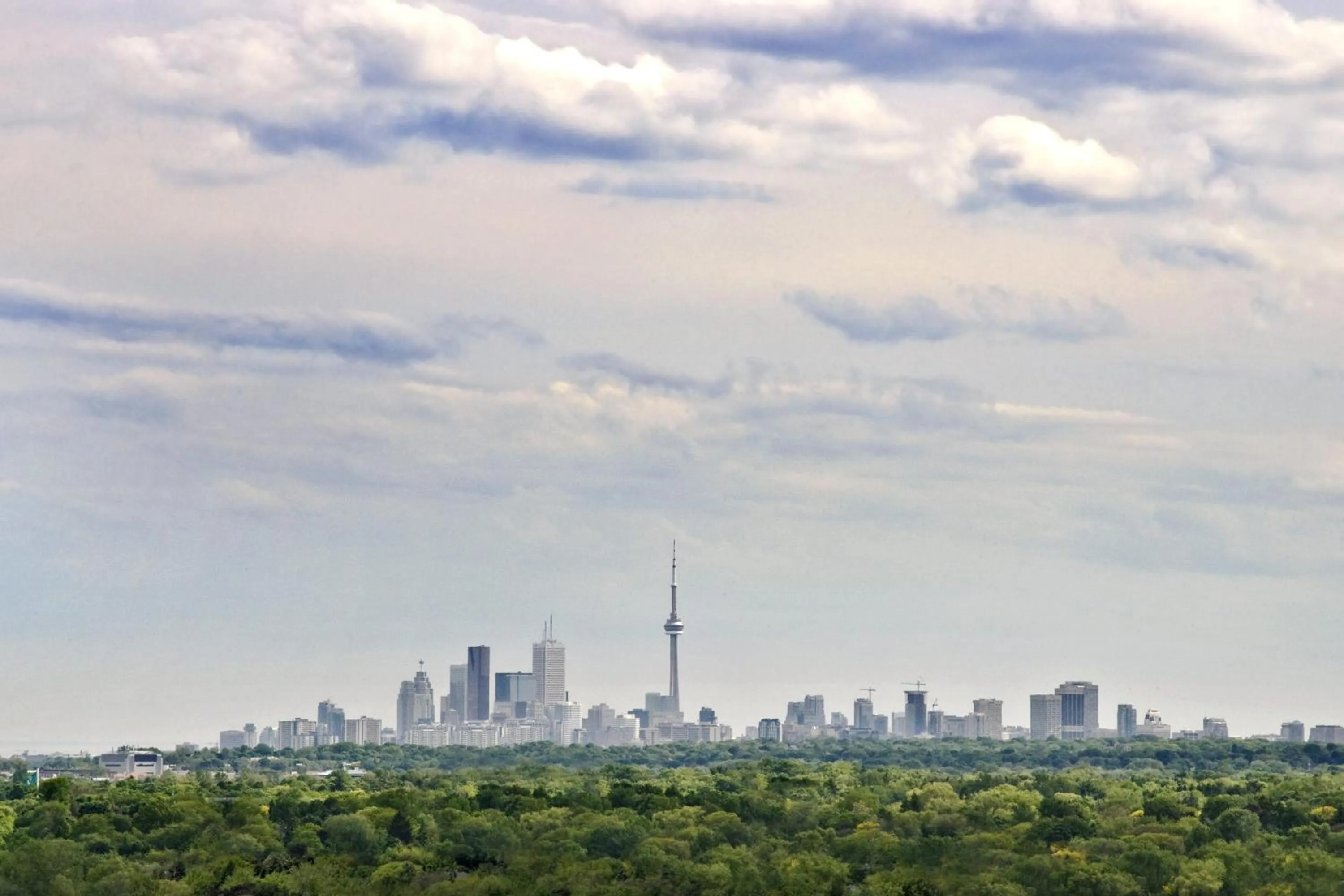 City view in Pan Pacific Toronto