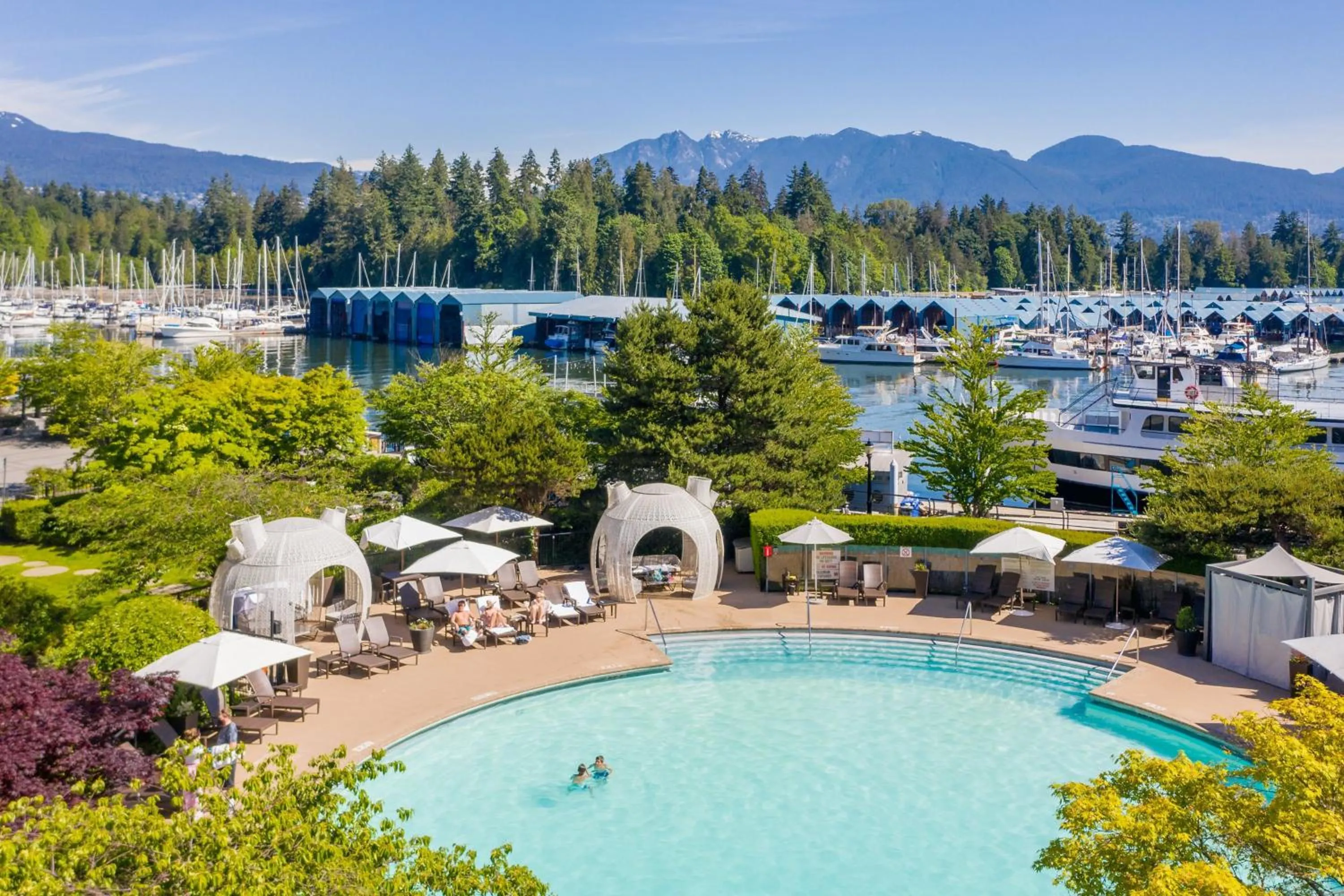 Swimming pool in The Westin Bayshore, Vancouver