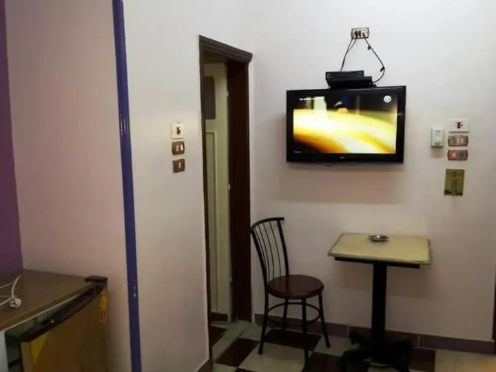 TV and multimedia in Dream Hotel