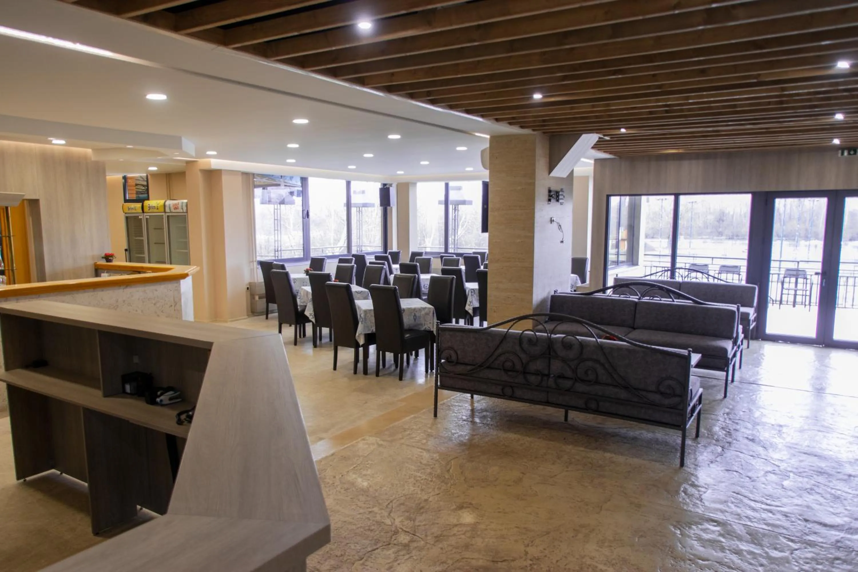 Seating area in Hotel Marina Agreena