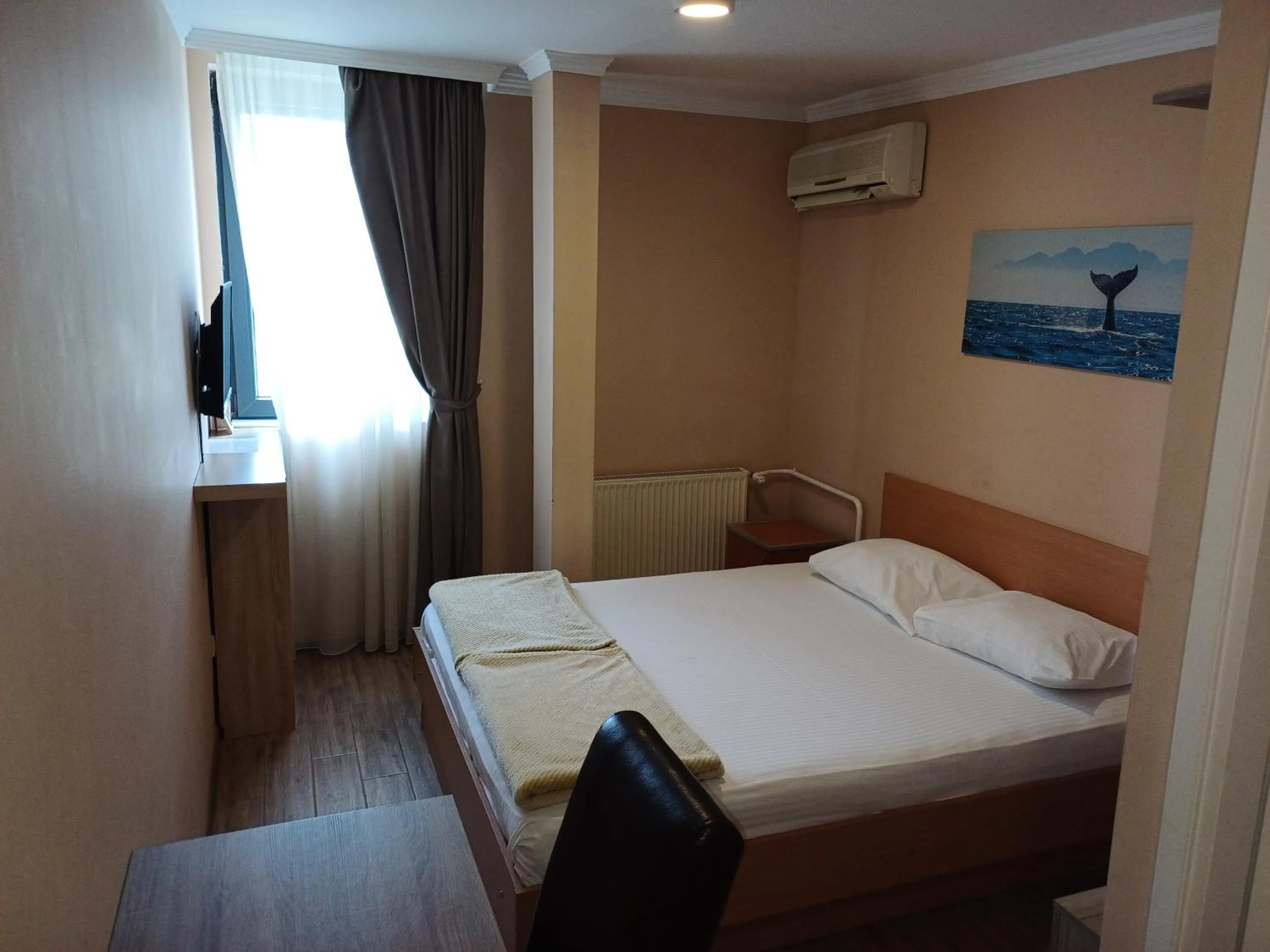 Bedroom, Bed in Hotel Marina Agreena