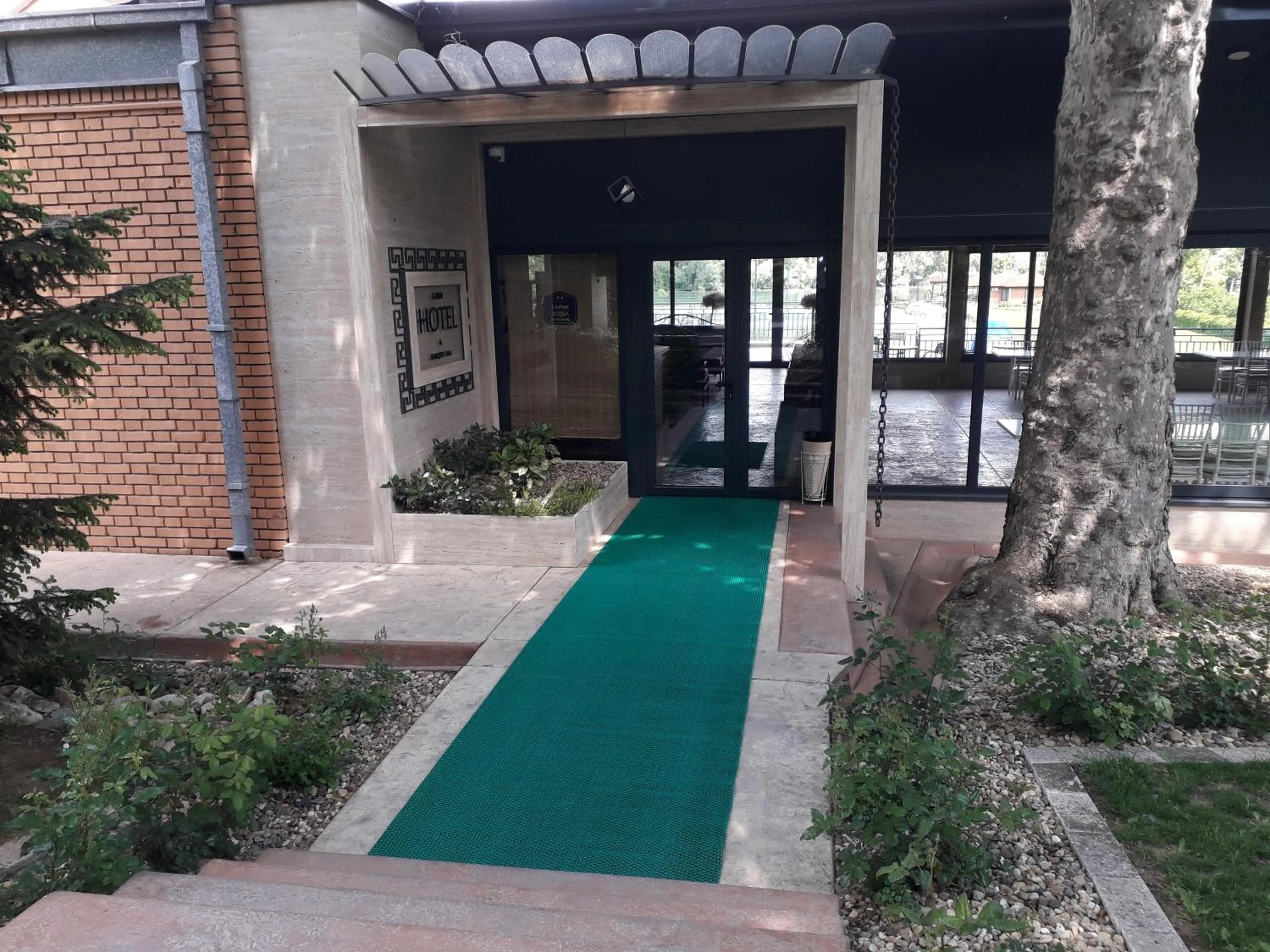 Facade/entrance in Hotel Marina Agreena