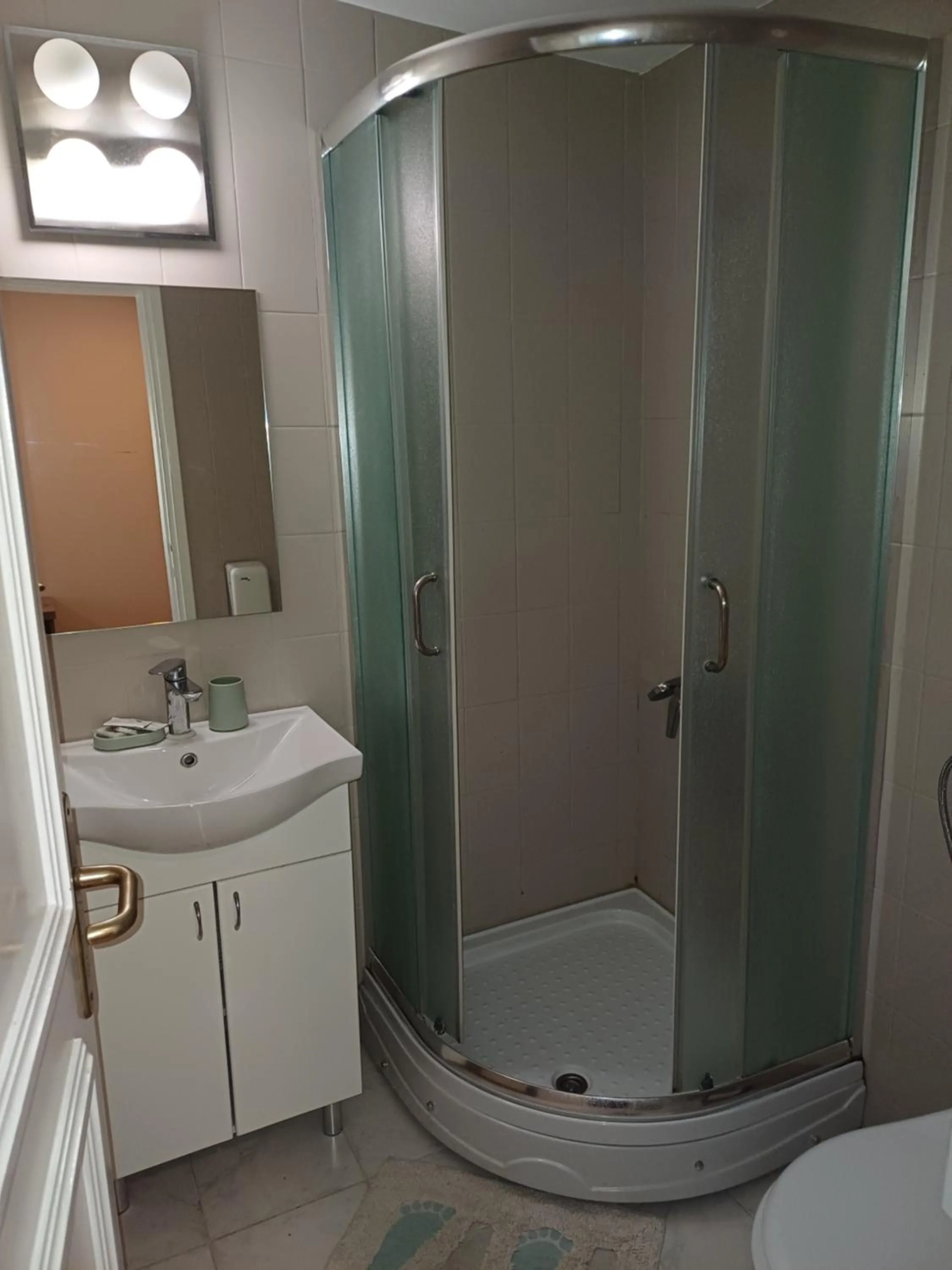 Bathroom in Hotel Marina Agreena