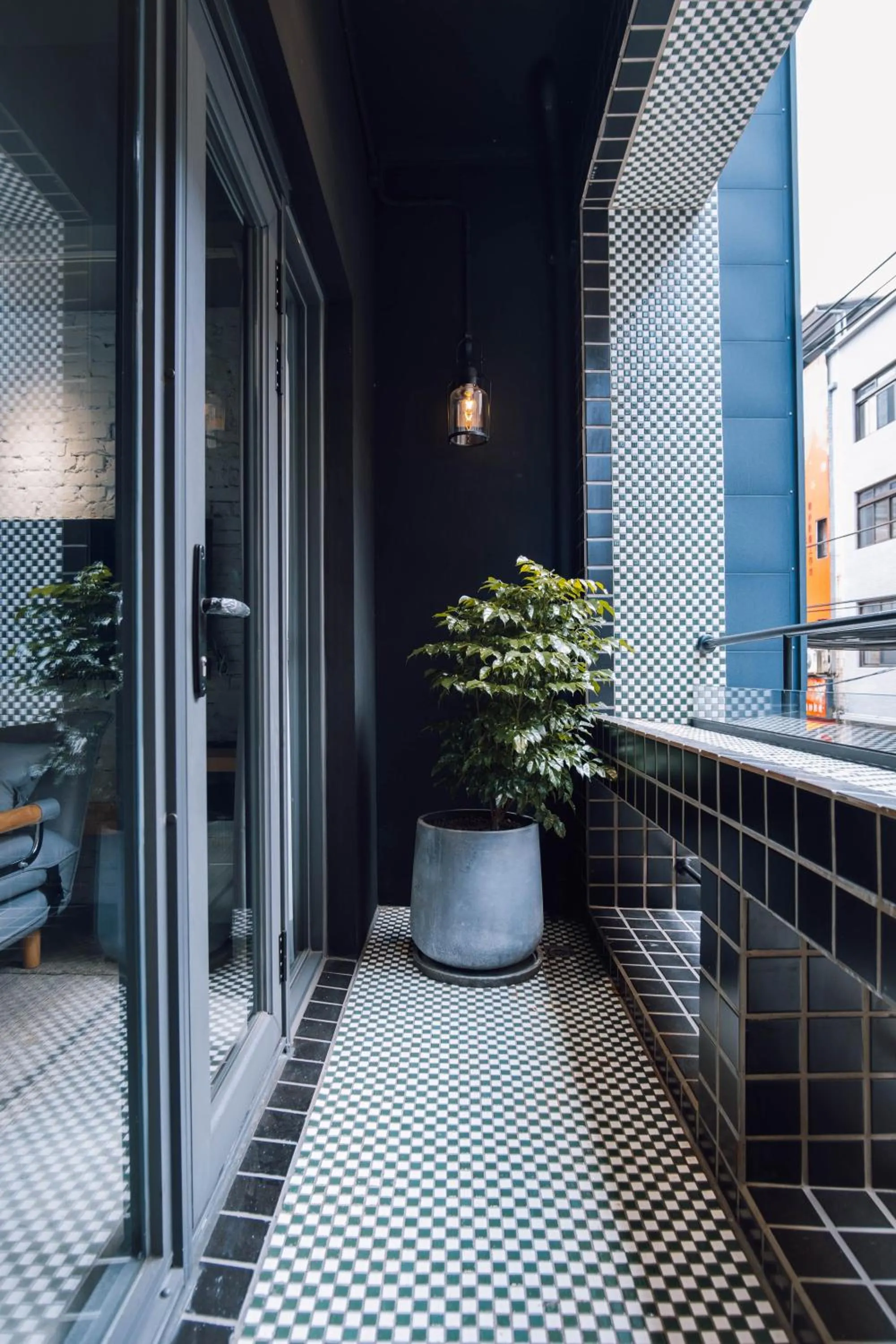 Balcony/Terrace in Drizzle Inn