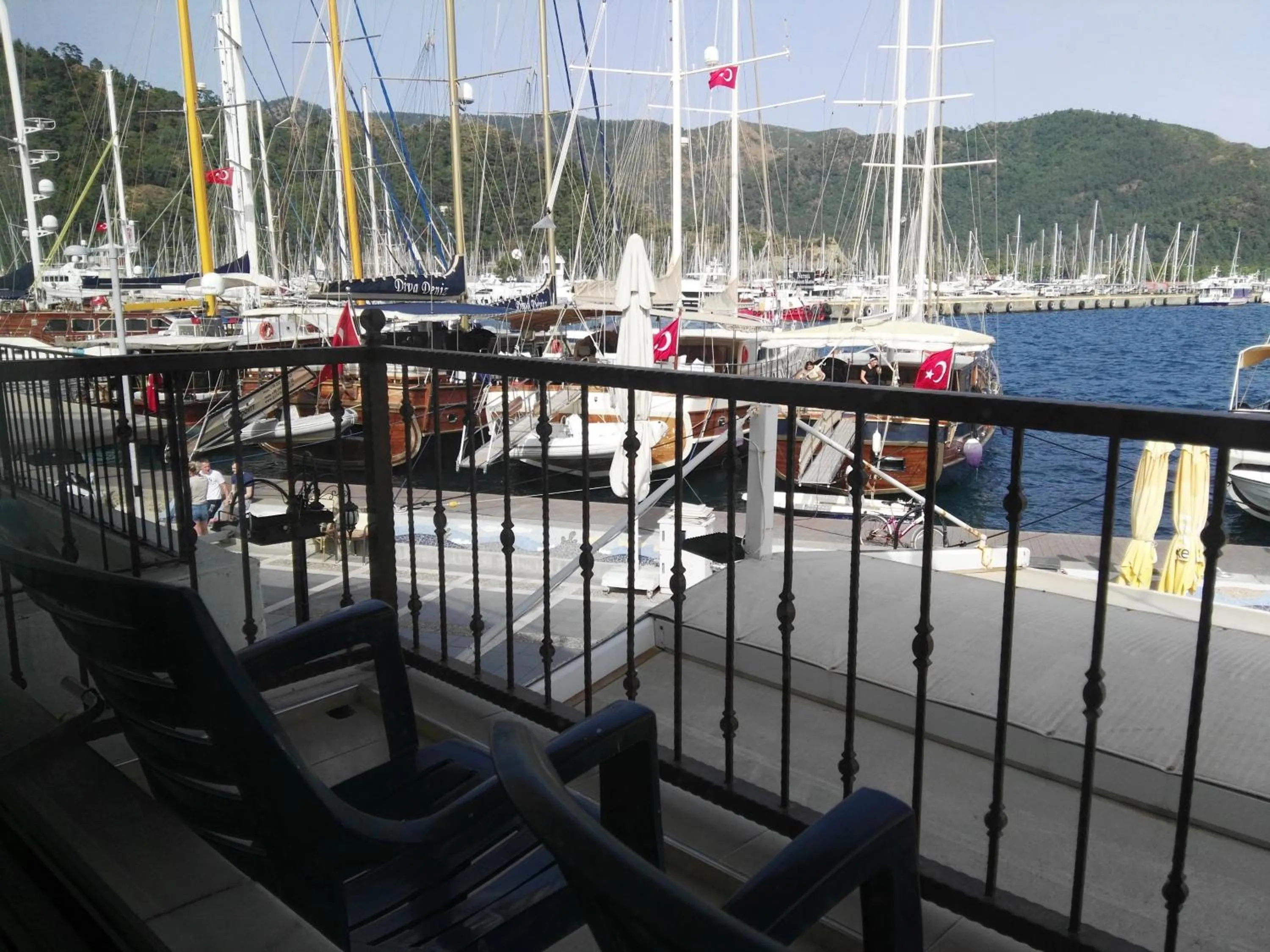Balcony/Terrace in Uysal Suite and Loft Seaside