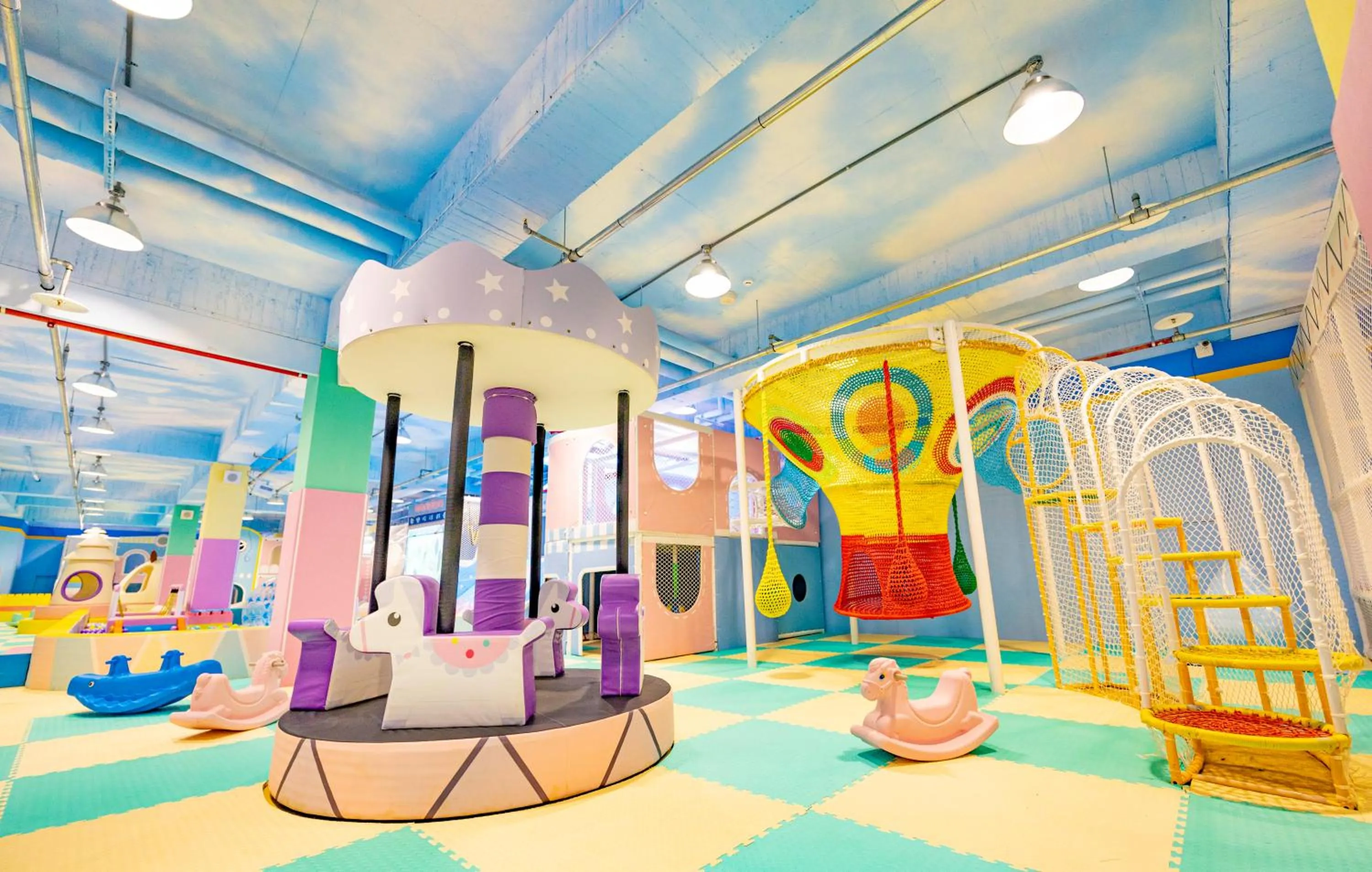 Children play ground in Kenting Long Beach Hotel