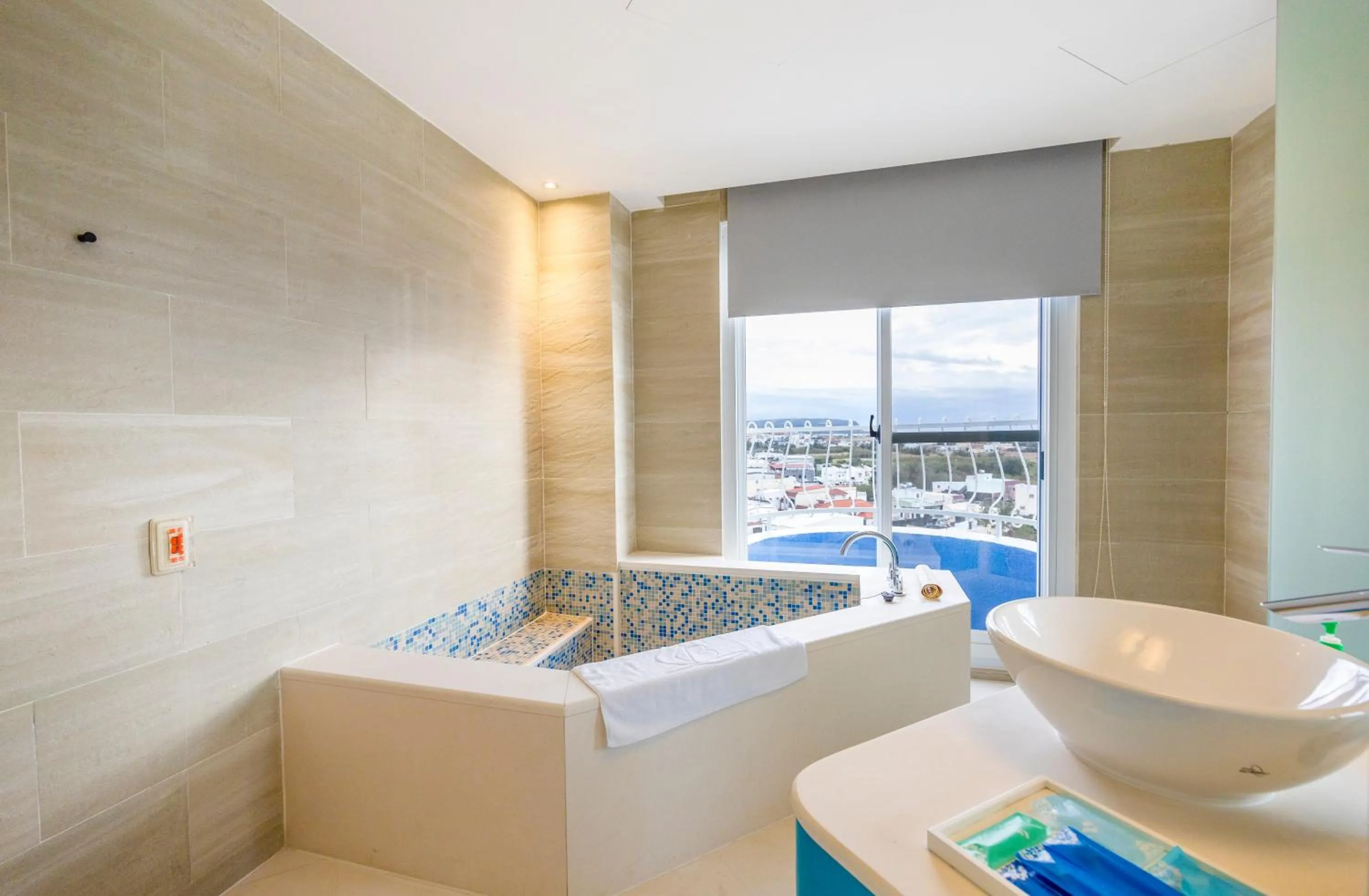 Bathroom in Kenting Long Beach Hotel