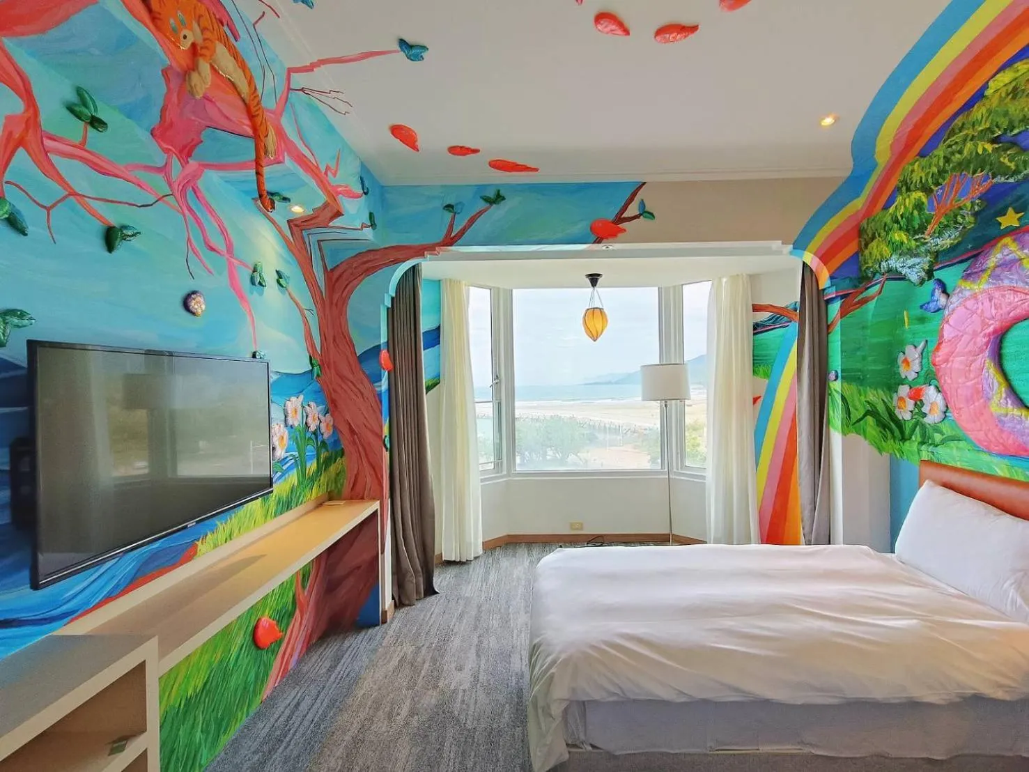 Photo of the whole room, Bed in Kenting Long Beach Hotel