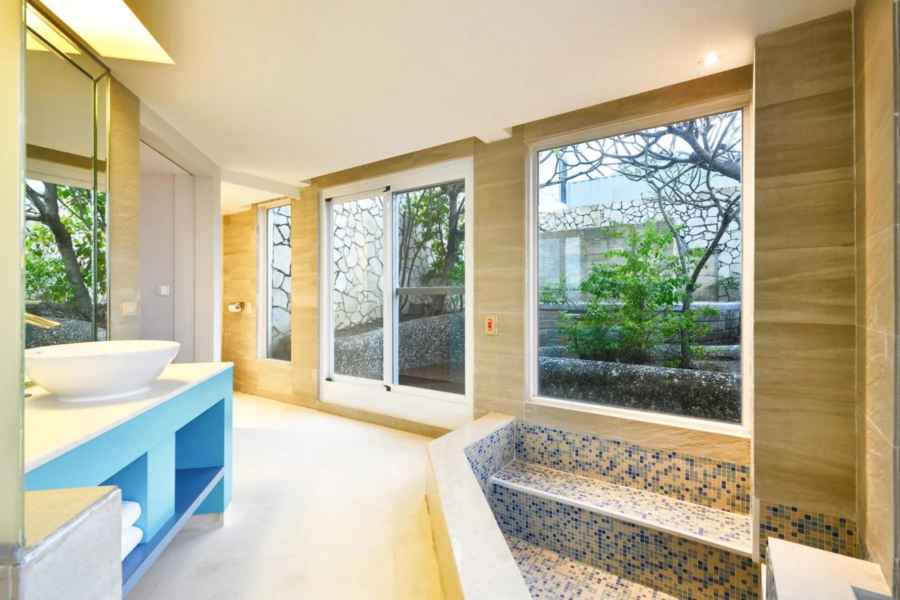 Bathroom in Kenting Long Beach Hotel