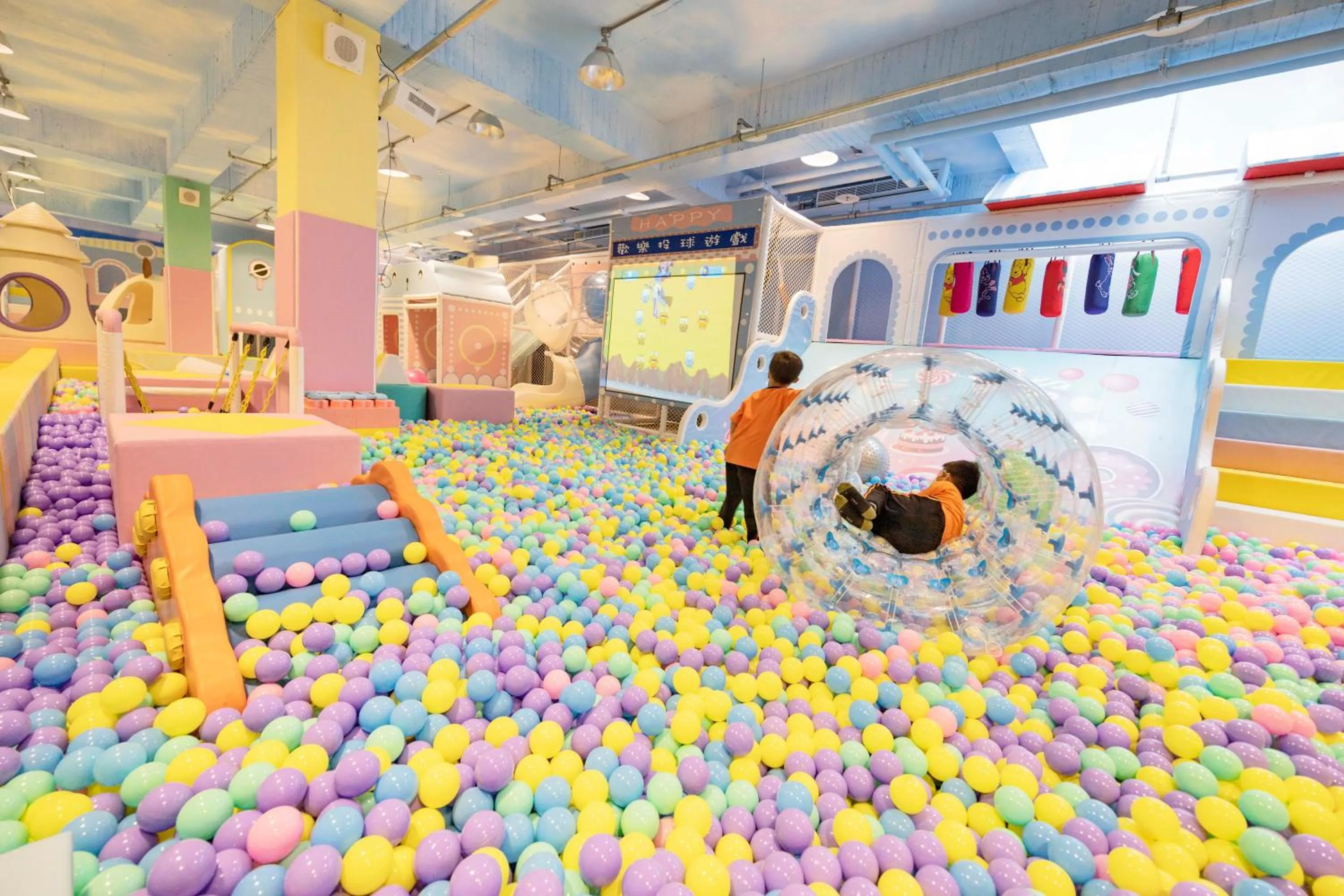 Children play ground in Kenting Long Beach Hotel