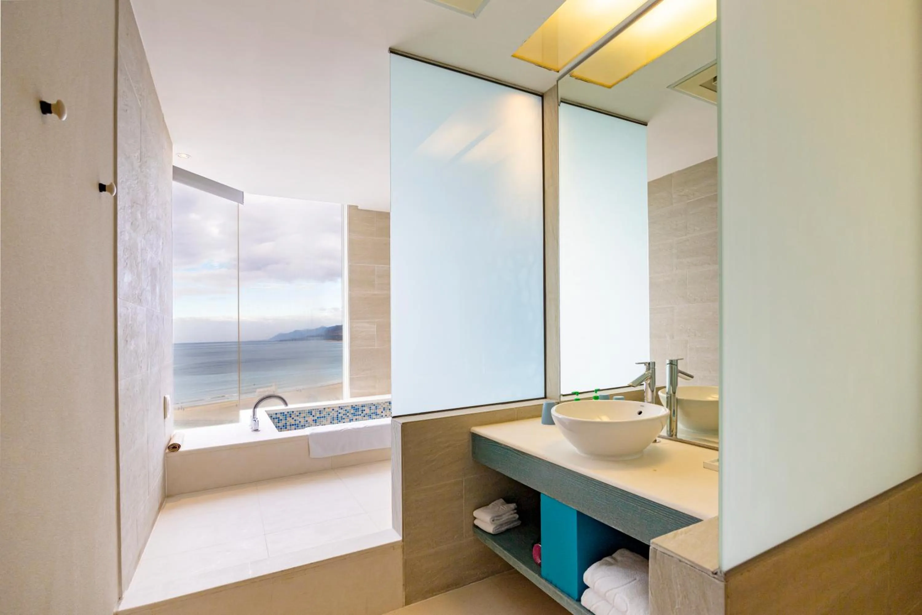 Bathroom in Kenting Long Beach Hotel