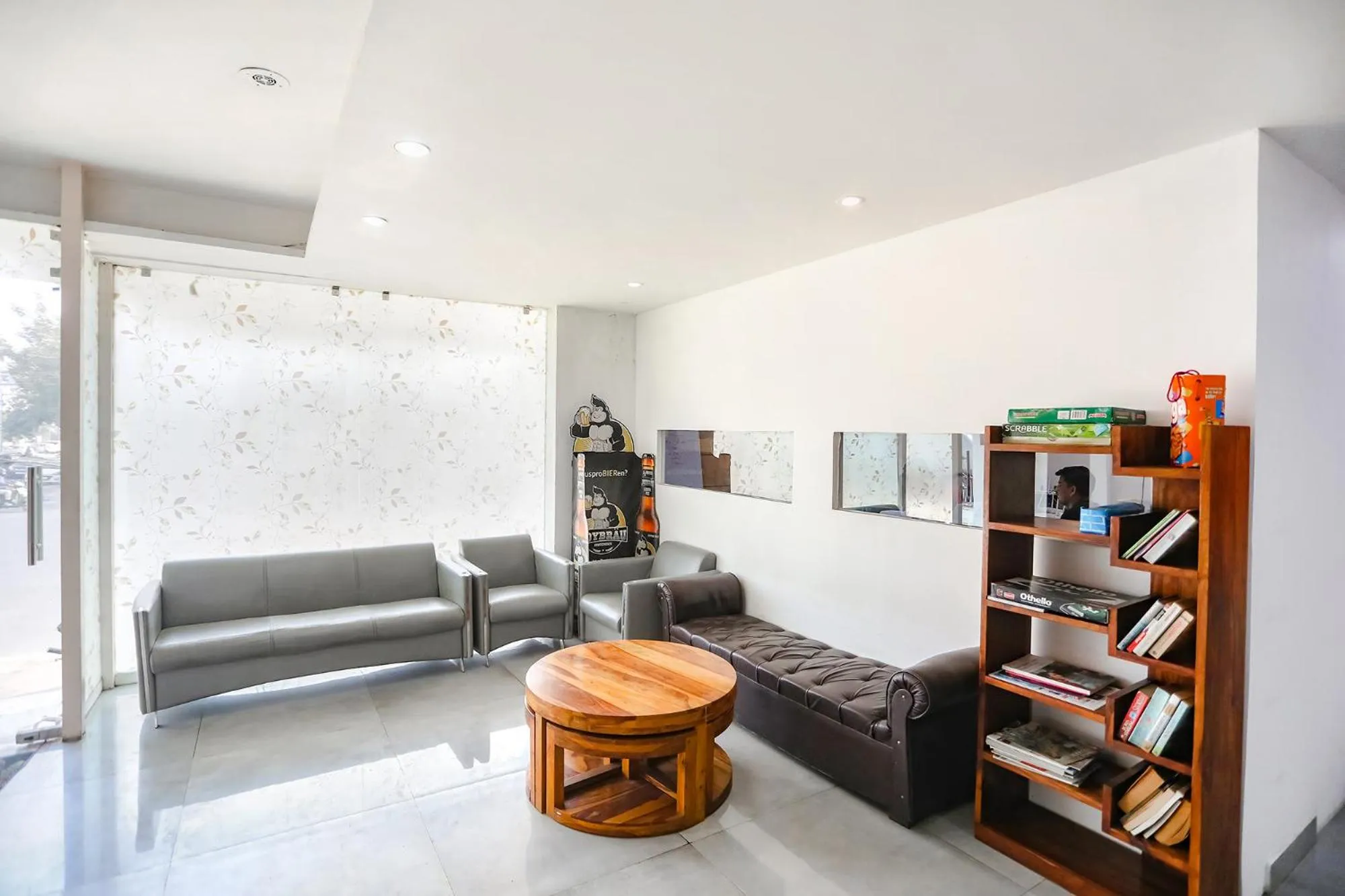 Lobby or reception in FabHotel F9 Sector 19