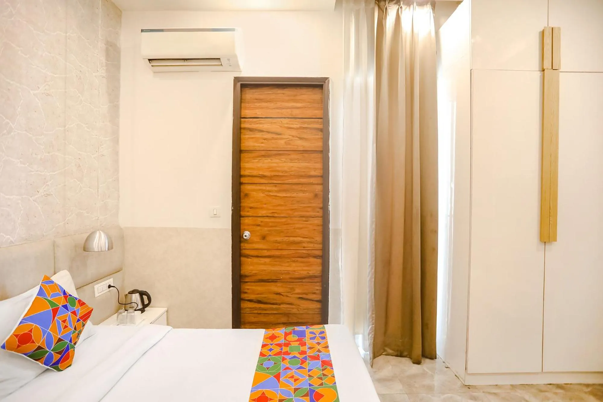 Bed in FabHotel F9 Sector 19