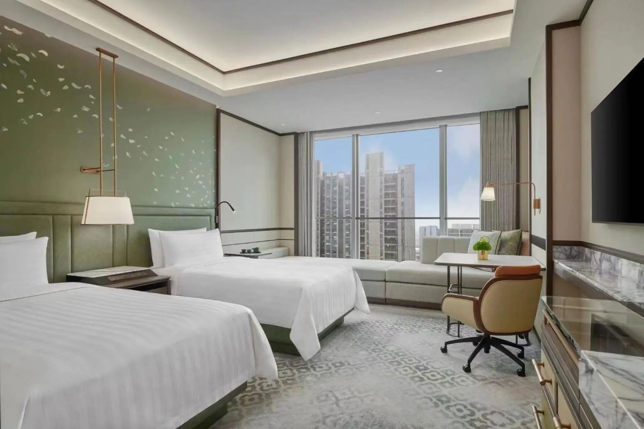 Deluxe Twin in Shangri-La Qiantan, Shanghai - Steps away from the Oriental Sports Center, and easy reach the vibrant art scene of West Bund Deluxe Twin in Shangri-La Qiantan, Shanghai - Steps away from the Oriental Sports Center, and easy reach the vibrant art scene of West Bund