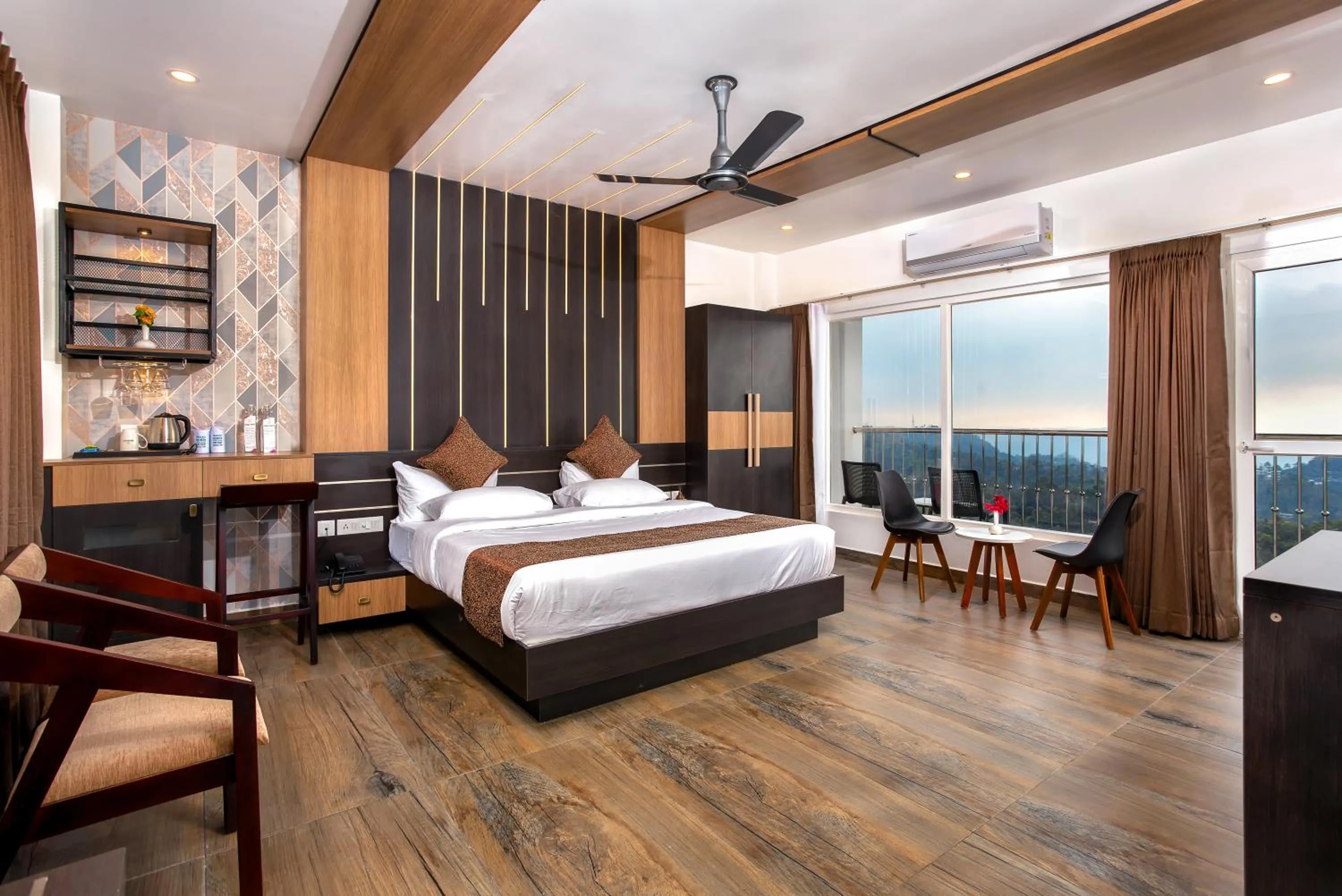 Bed in Ramee Wolkenburg Resort & Spa, Munnar