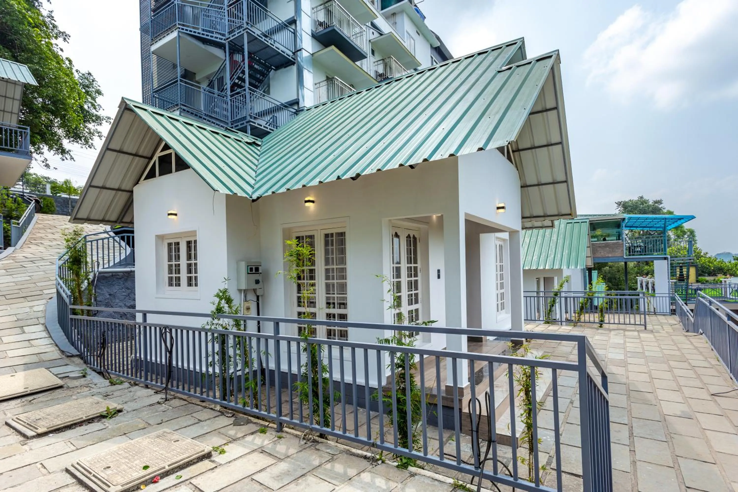 Property building in Ramee Wolkenburg Resort & Spa, Munnar