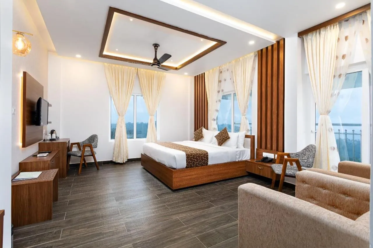 Bedroom, Bed in Ramee Wolkenburg Resort & Spa, Munnar