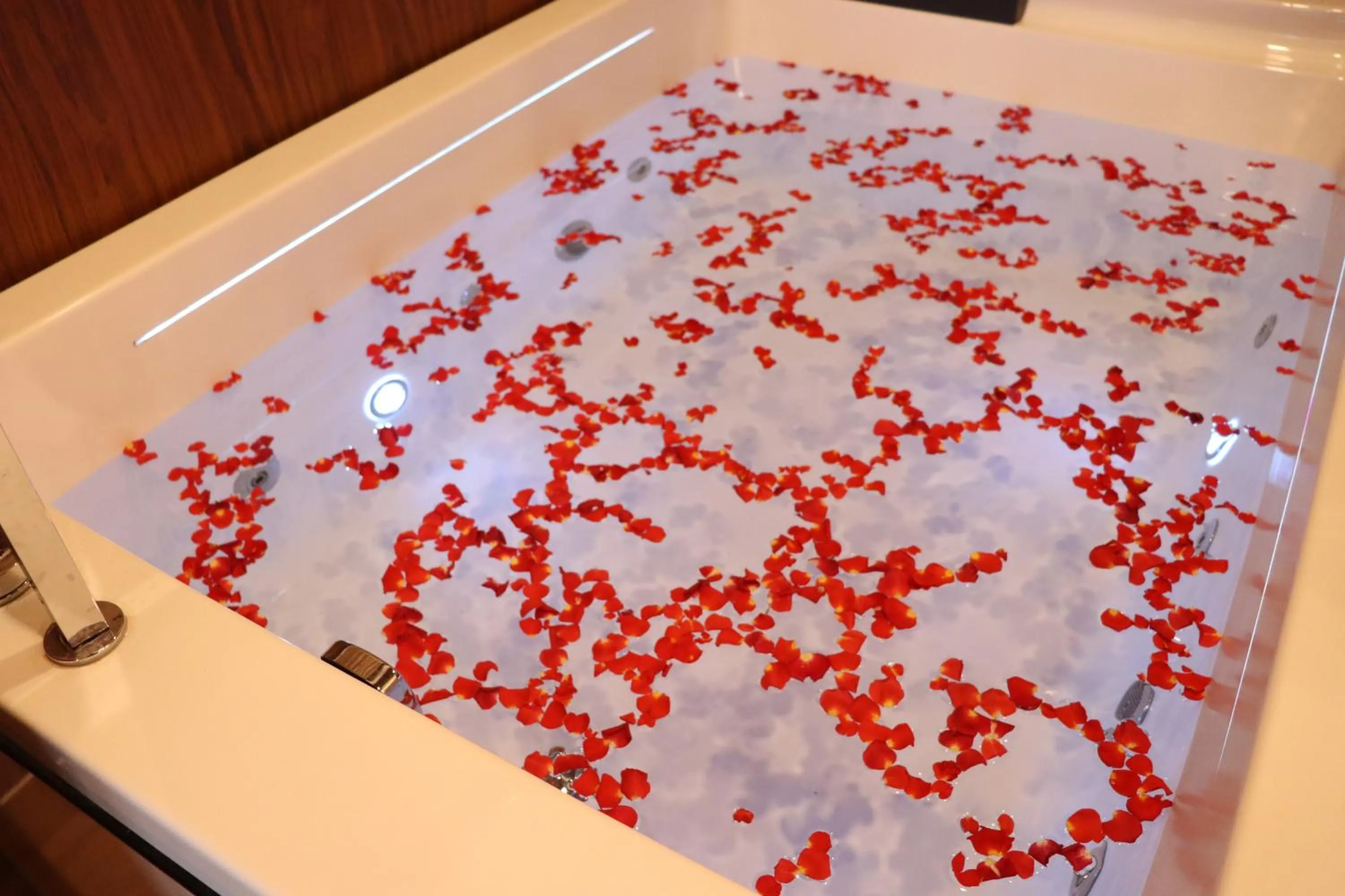 Ramee Wolkenburg Resort & Spa, Munnar