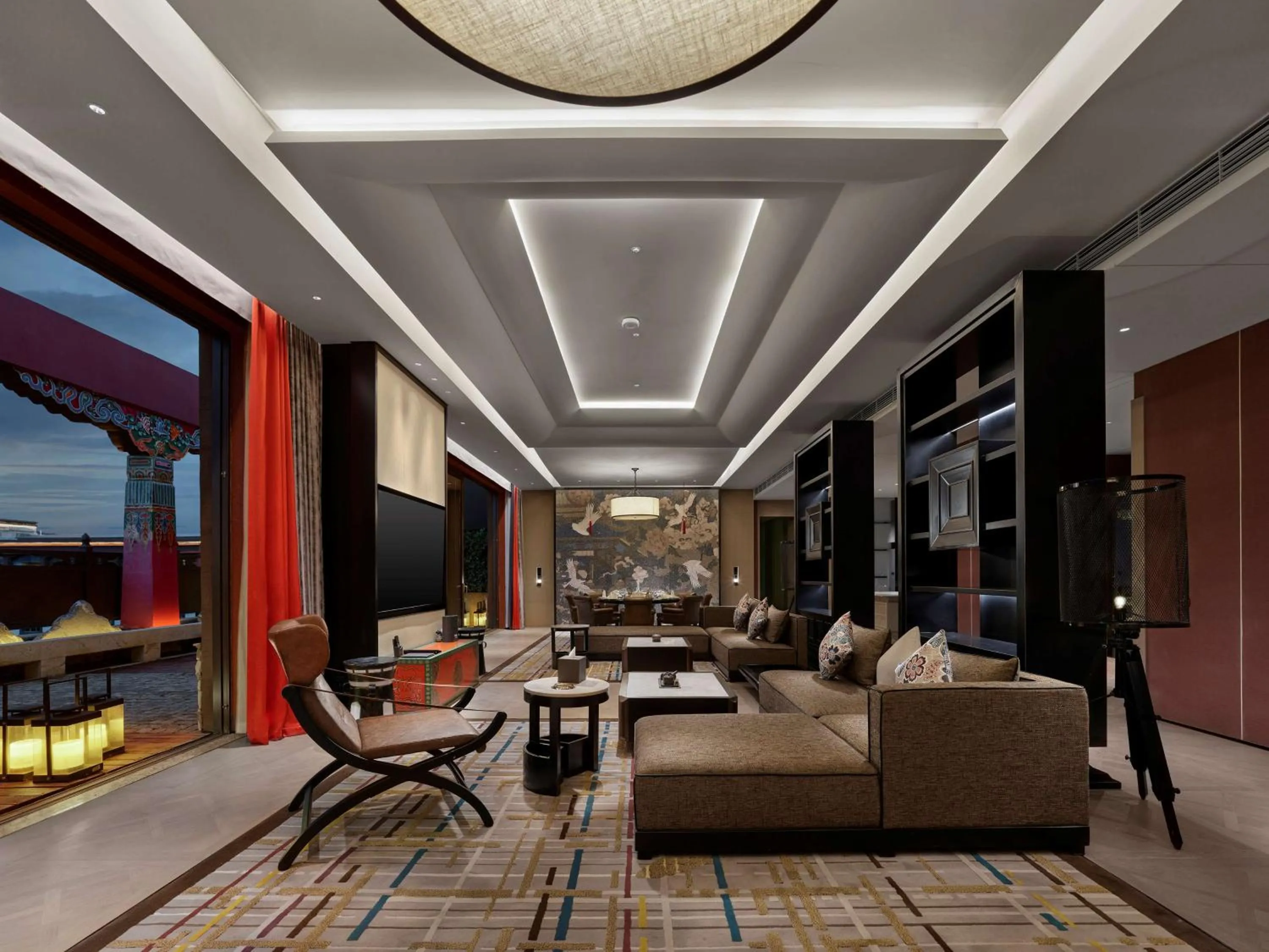 Living room in Hilton Shigatse