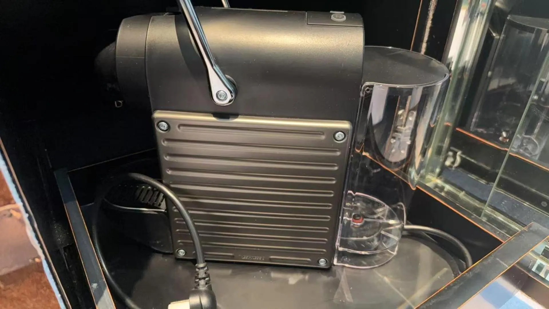 Coffee/tea facilities in Hilton Shigatse