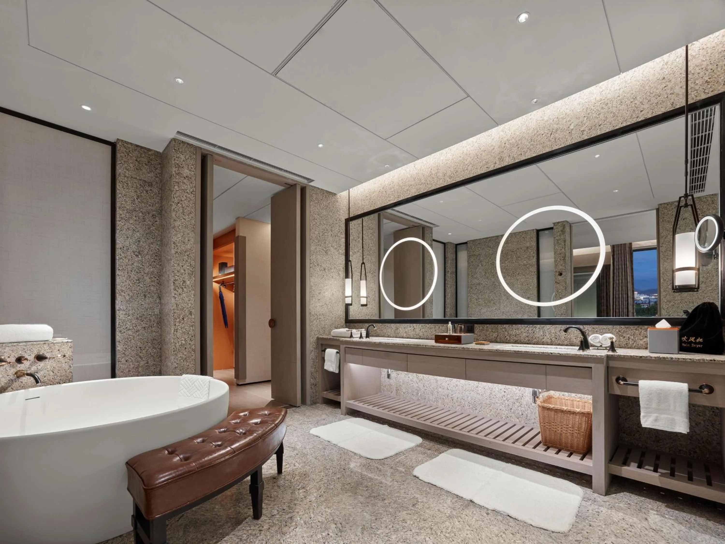 Bathroom in Hilton Shigatse